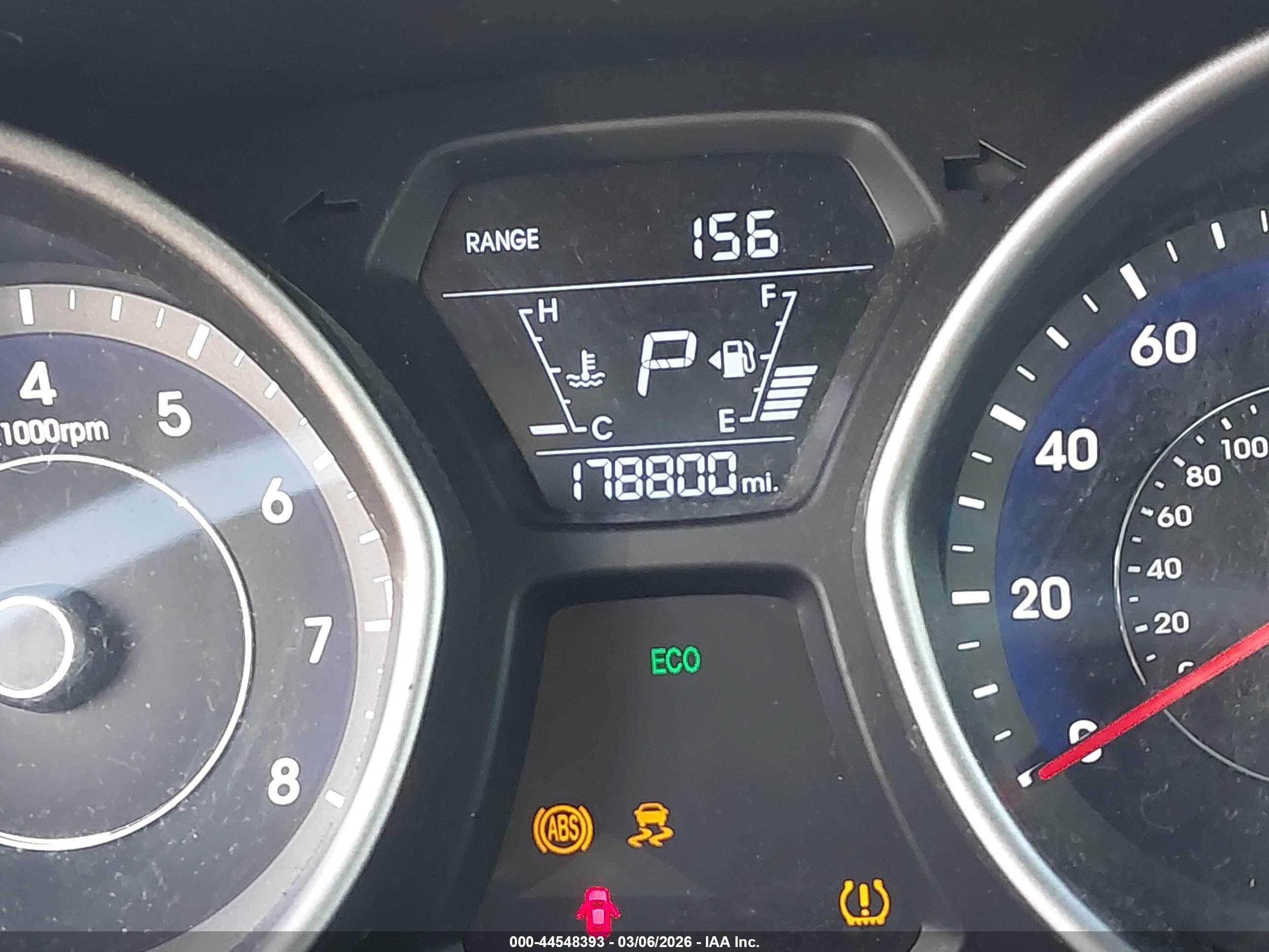 2014 Hyundai Elantra Se Silver vin: 5NPDH4AEXEH516792