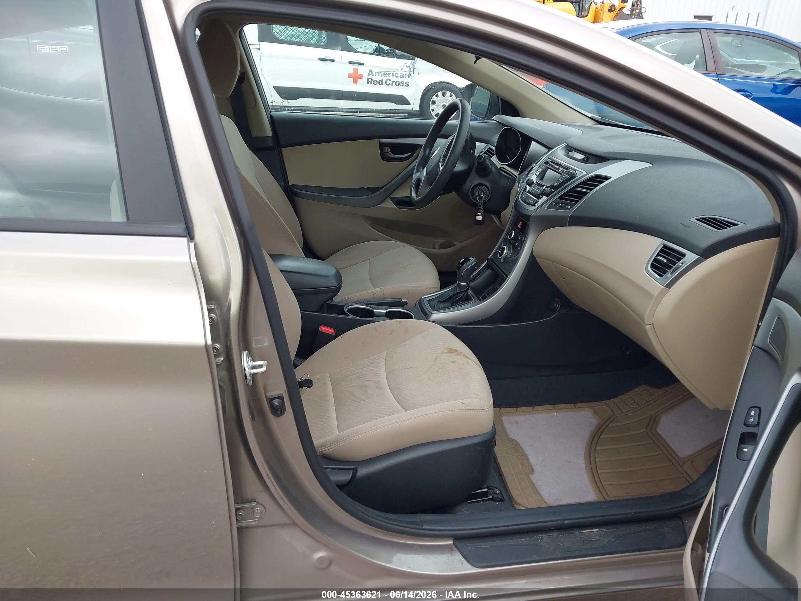 2014 Hyundai Elantra Se Beige vin: 5NPDH4AEXEH520017