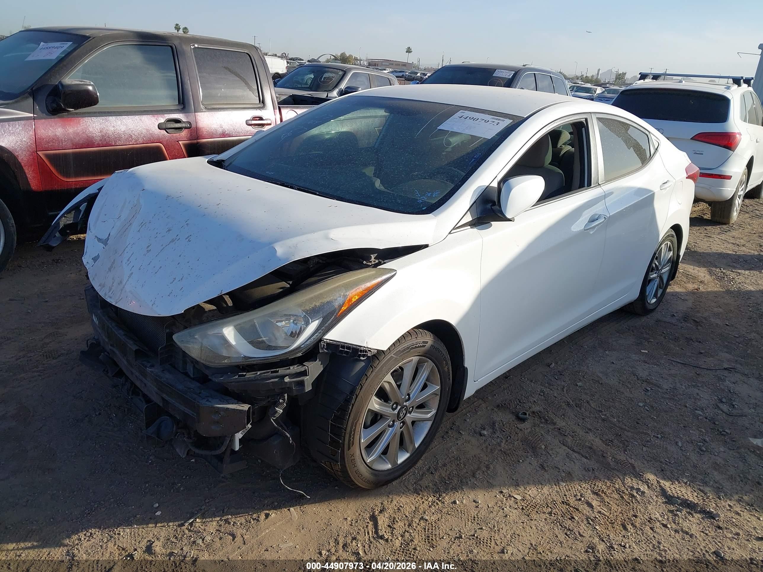 2014 Hyundai Elantra Se White vin: 5NPDH4AEXEH521264
