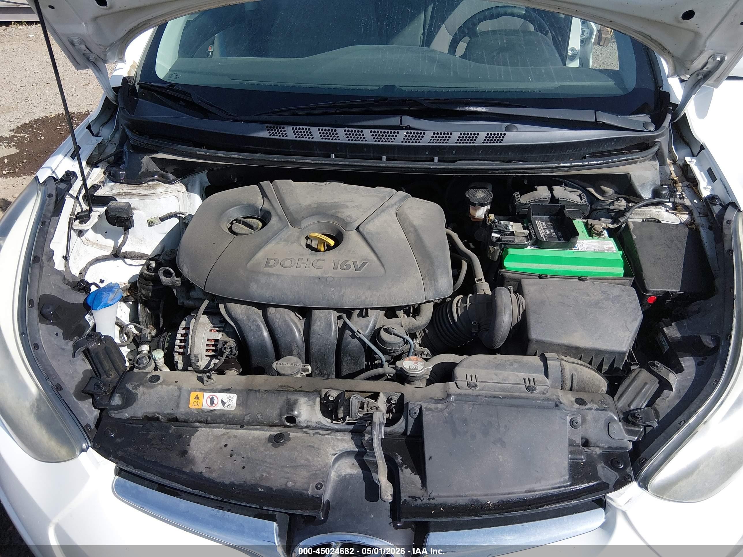 2014 Hyundai Elantra Se White vin: 5NPDH4AEXEH523550