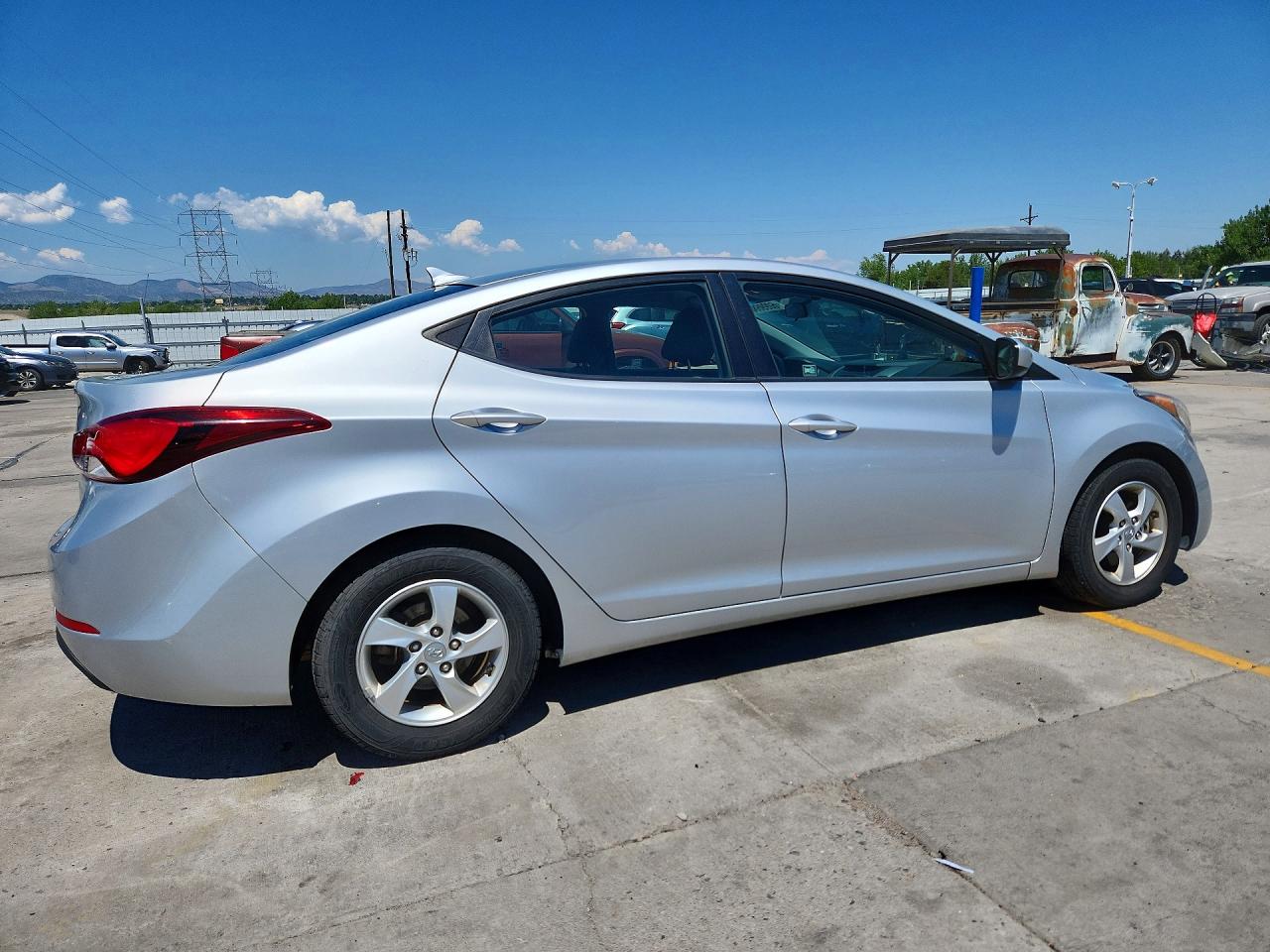 2014 Hyundai Elantra Se Silver vin: 5NPDH4AEXEH526500
