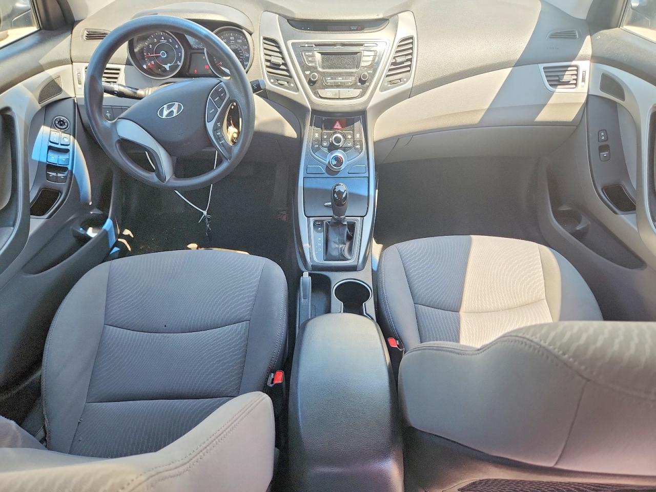 2014 Hyundai Elantra Se Silver vin: 5NPDH4AEXEH526500