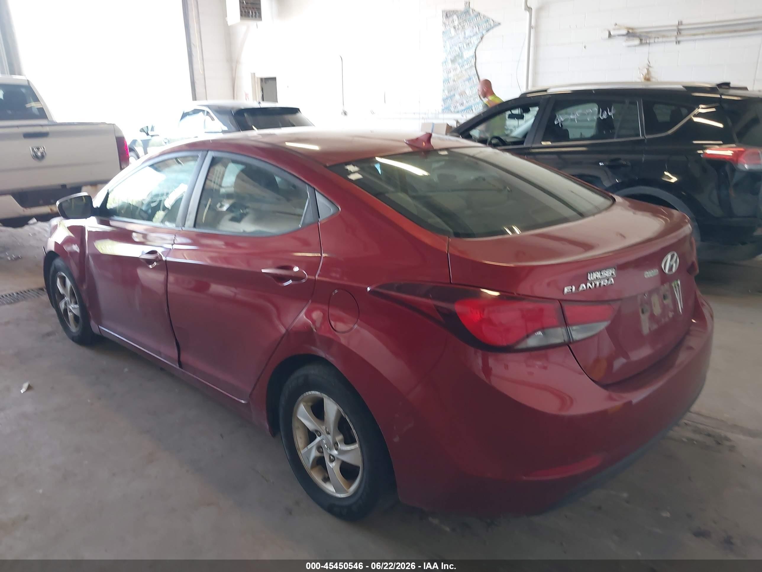 2014 Hyundai Elantra Se Red vin: 5NPDH4AEXEH530949