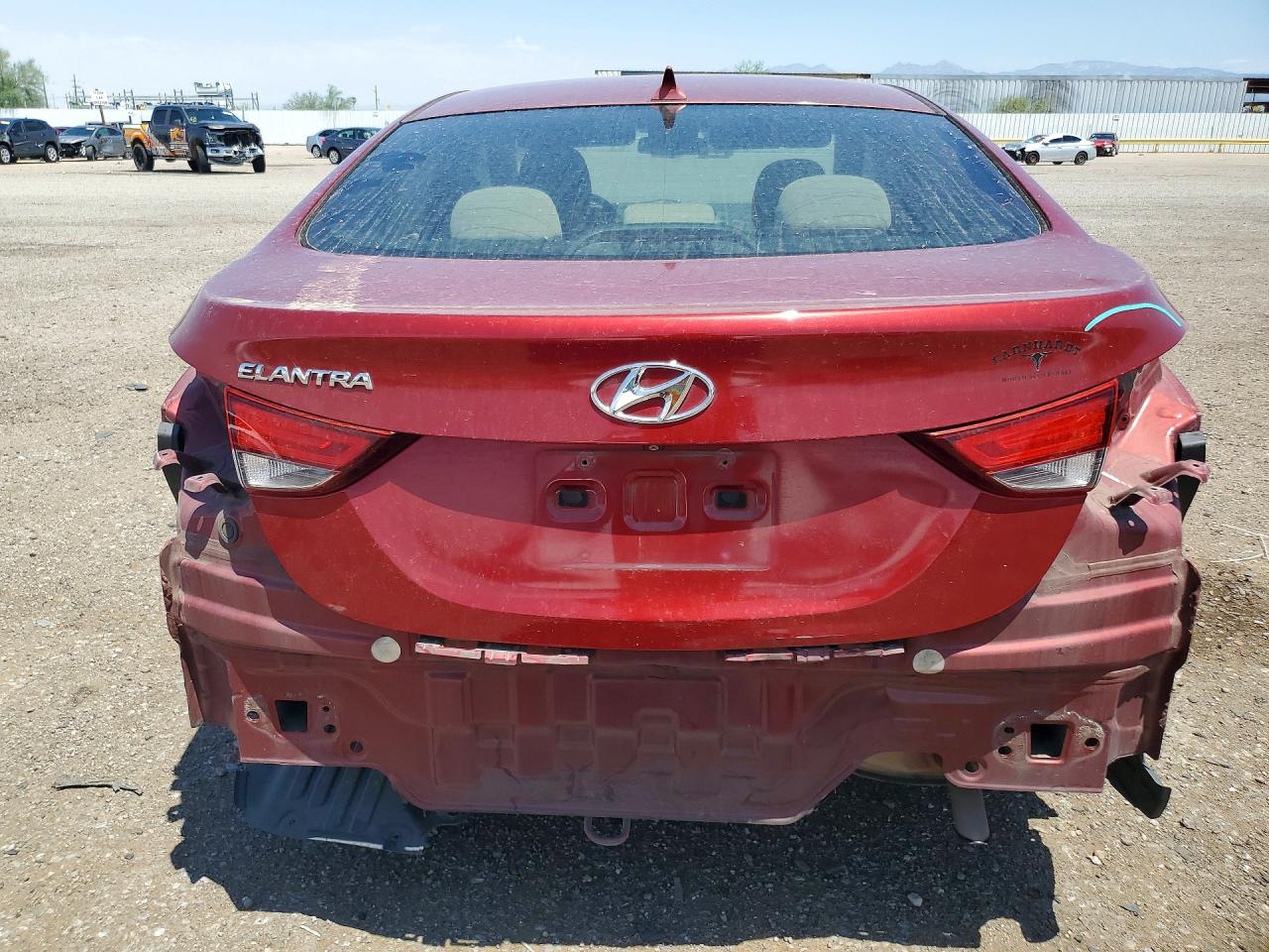 2014 Hyundai Elantra Se Red vin: 5NPDH4AEXEH532670