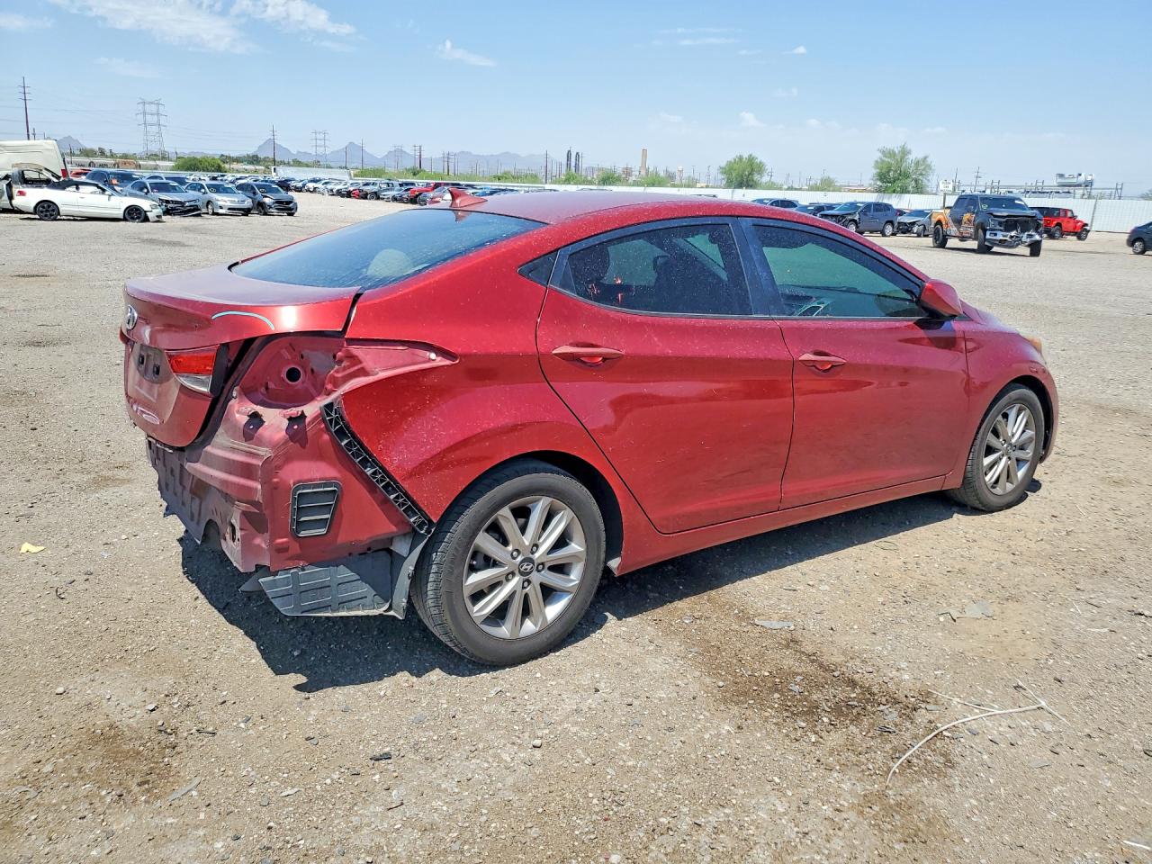 2014 Hyundai Elantra Se Red vin: 5NPDH4AEXEH532670