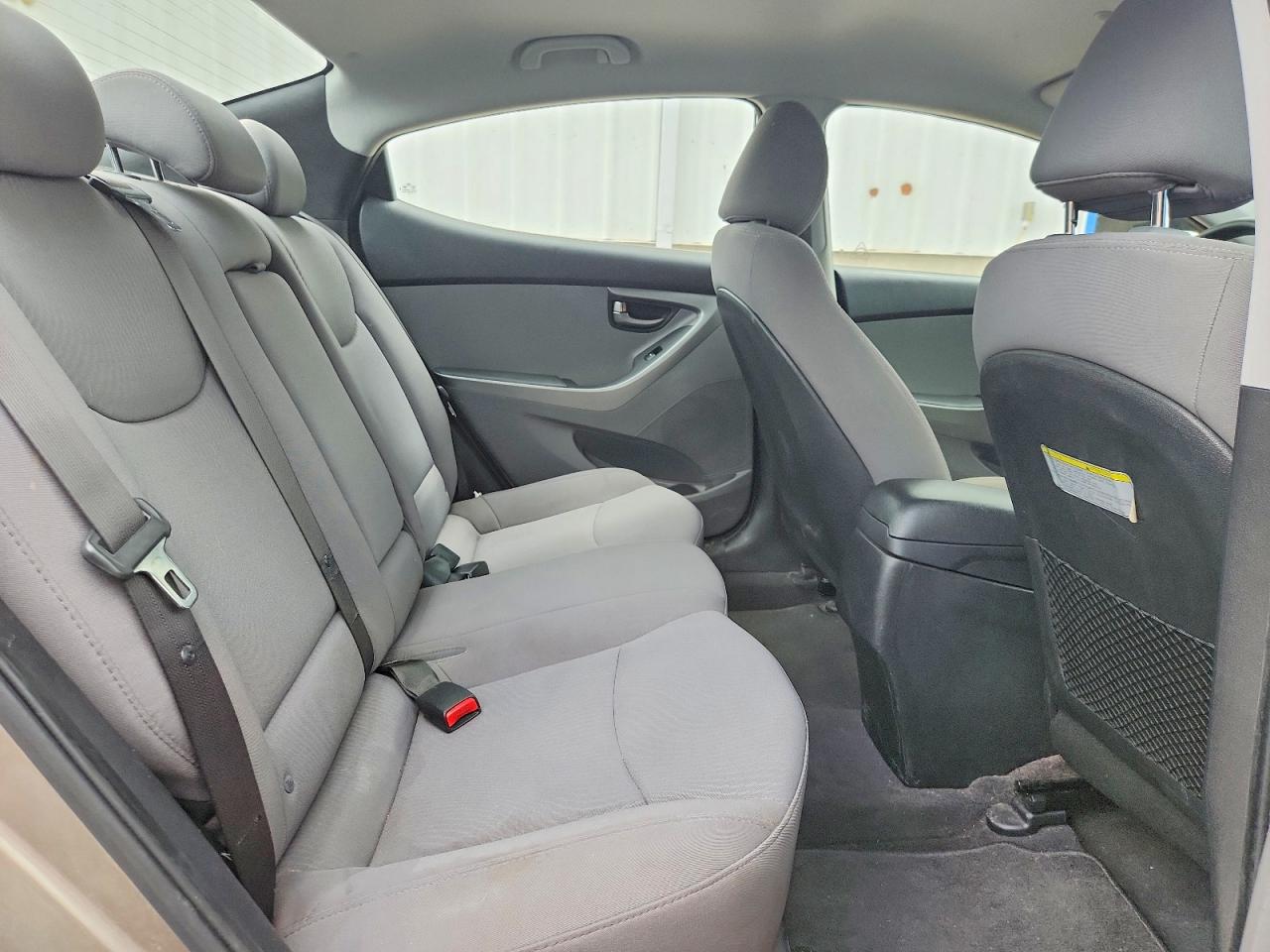 2014 Hyundai Elantra Se Silver vin: 5NPDH4AEXEH535083