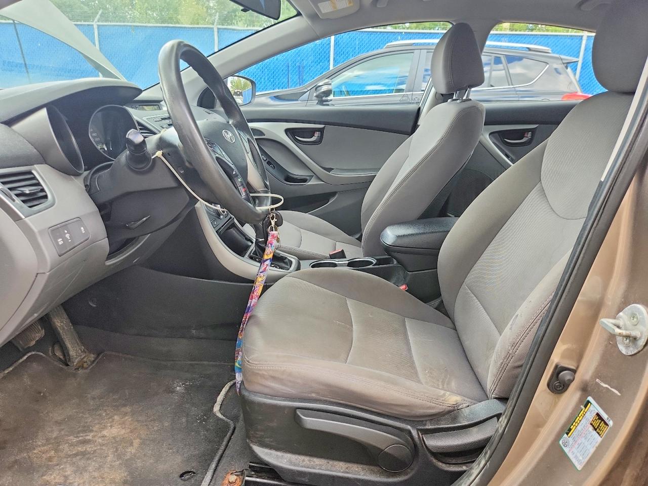 2014 Hyundai Elantra Se Silver vin: 5NPDH4AEXEH535083