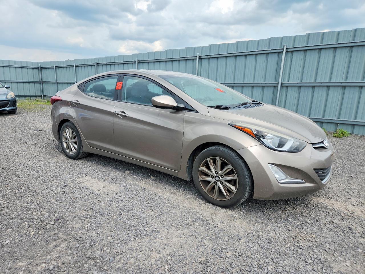 2014 Hyundai Elantra Se Brown vin: 5NPDH4AEXEH538680