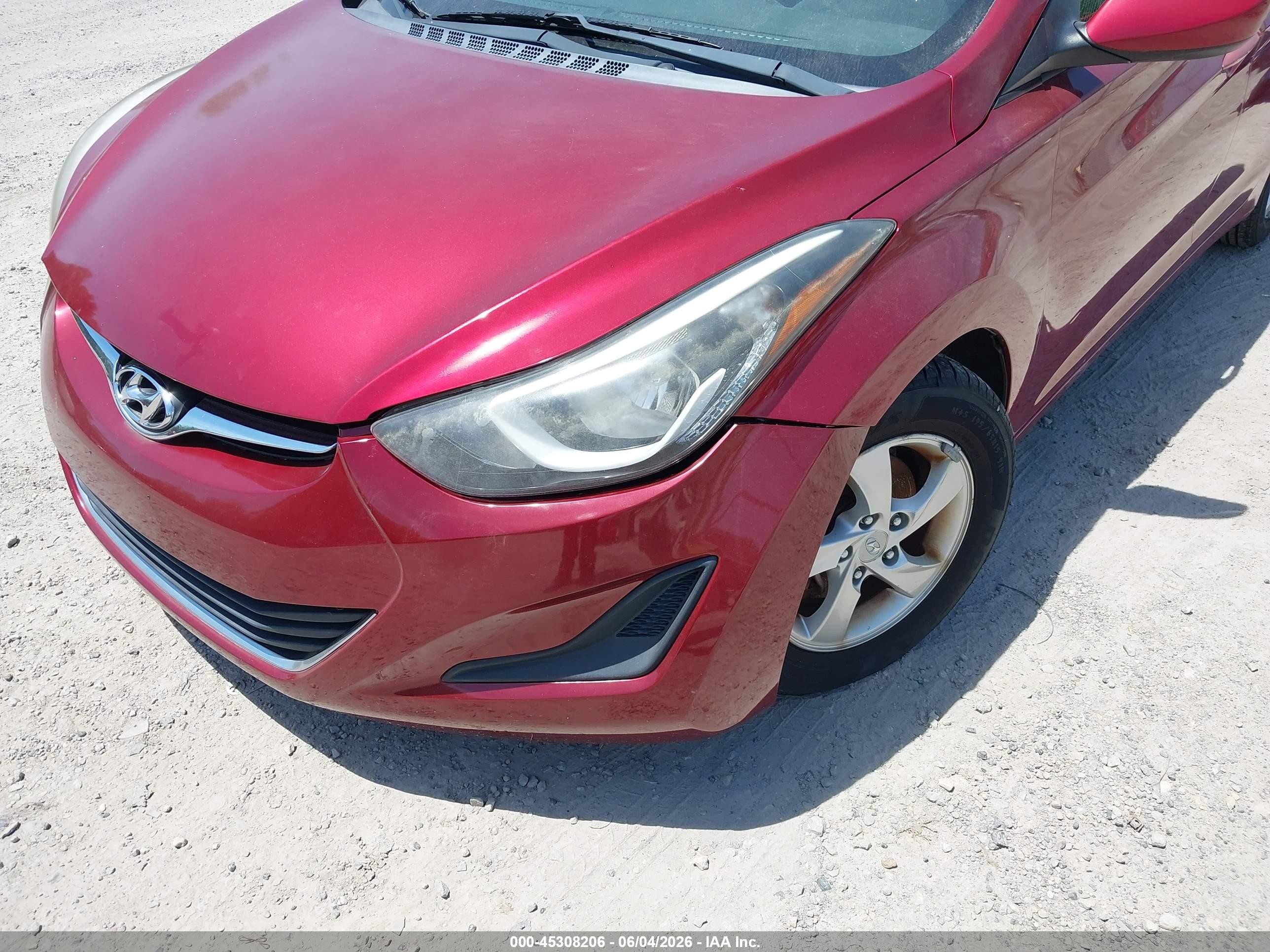 2014 Hyundai Elantra Se Red vin: 5NPDH4AEXEH540252