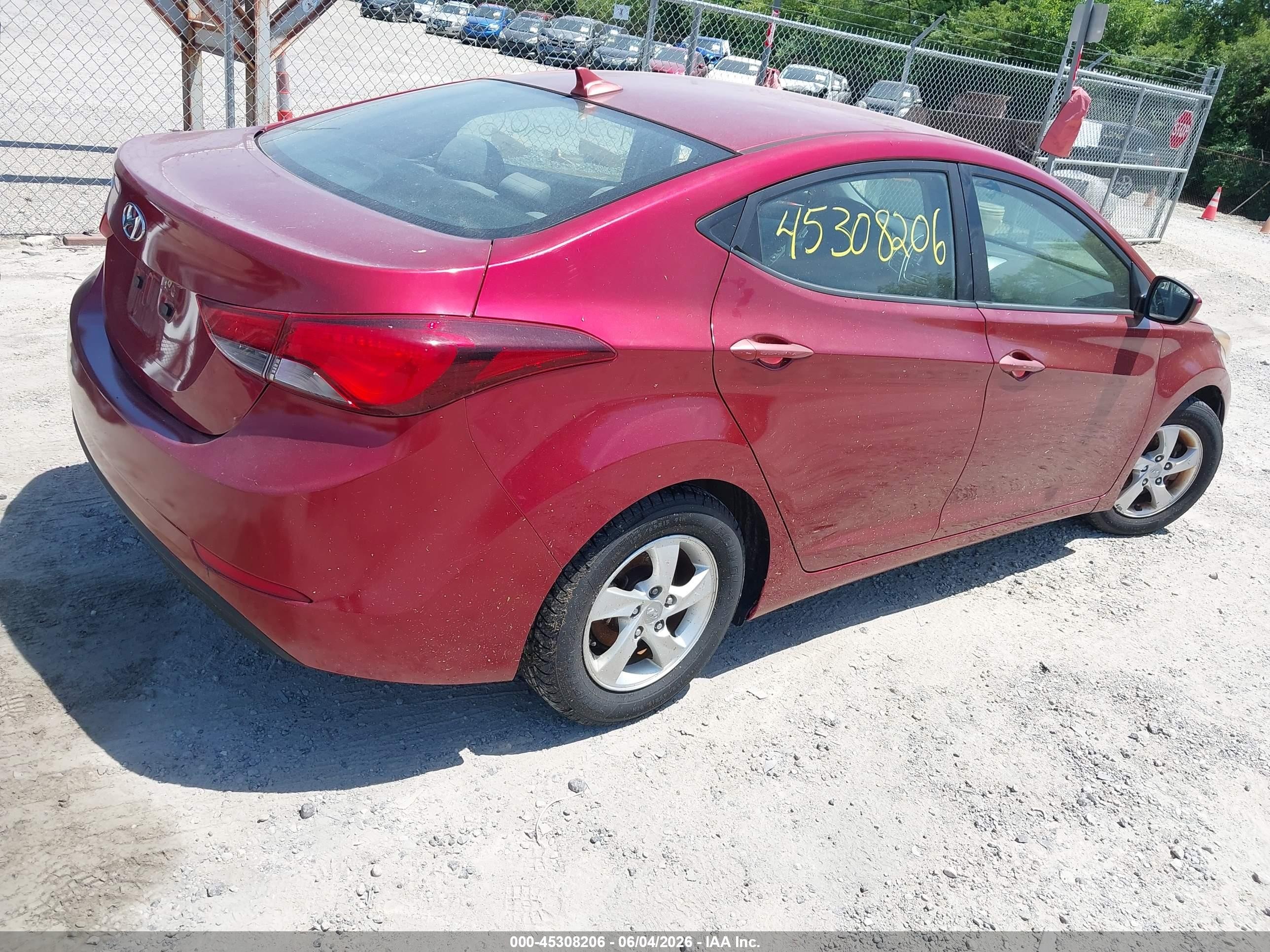 2014 Hyundai Elantra Se Red vin: 5NPDH4AEXEH540252