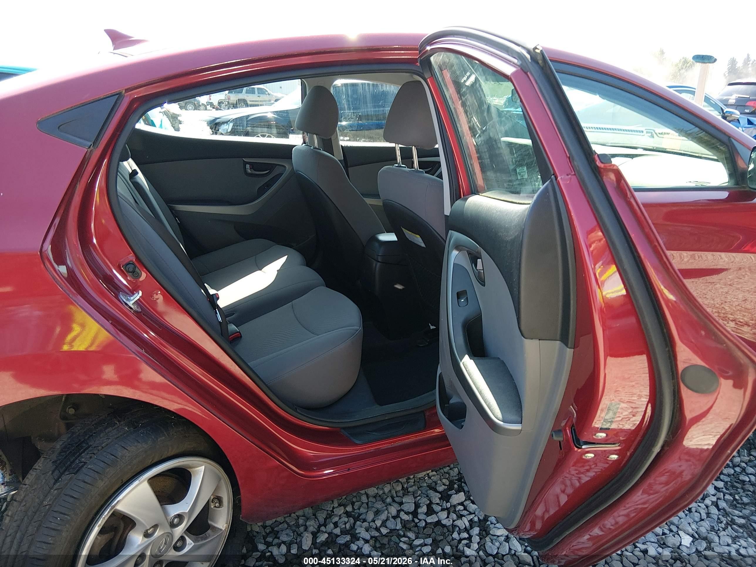 2014 Hyundai Elantra Se Red vin: 5NPDH4AEXEH540297