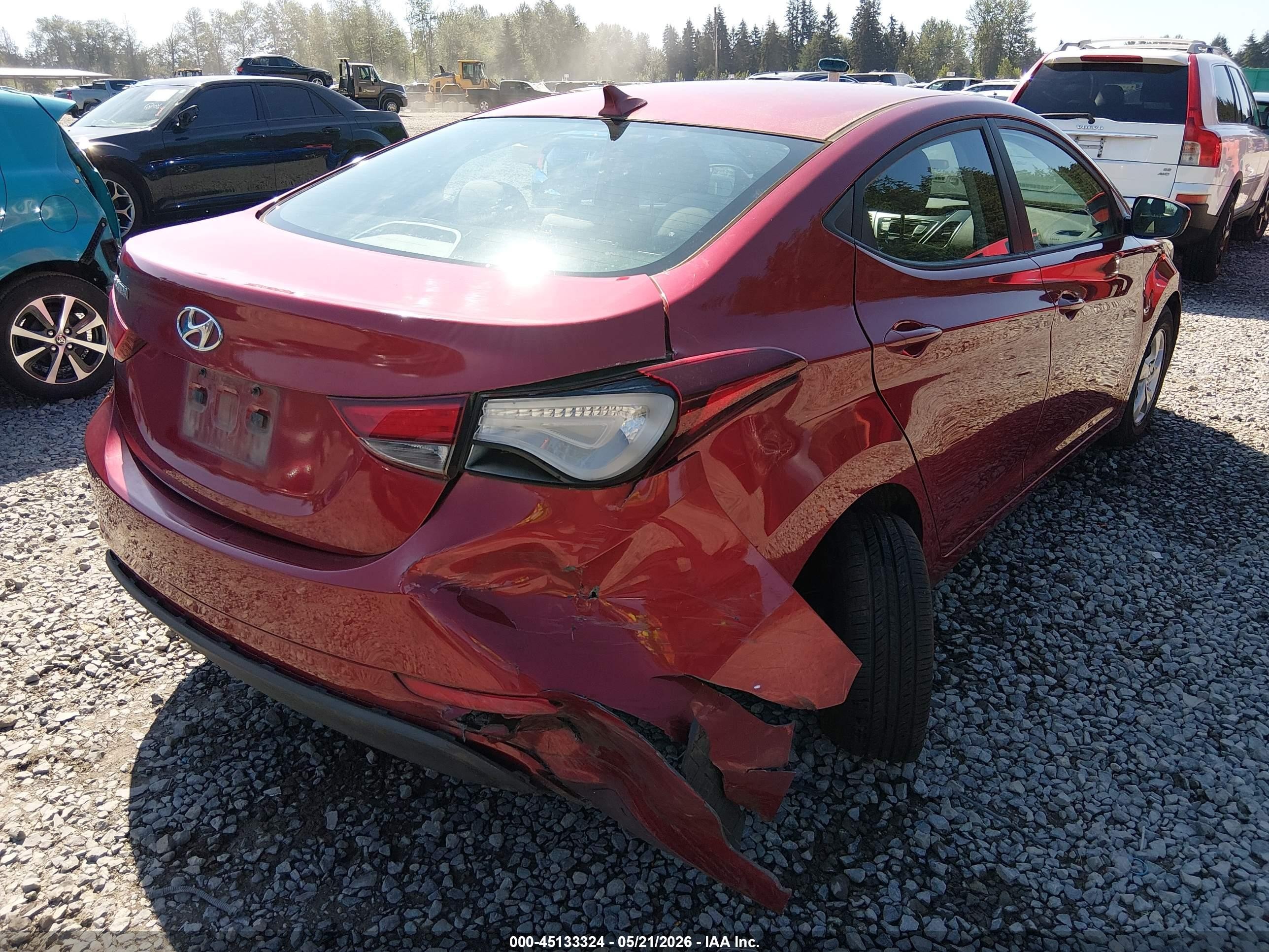 2014 Hyundai Elantra Se Red vin: 5NPDH4AEXEH540297