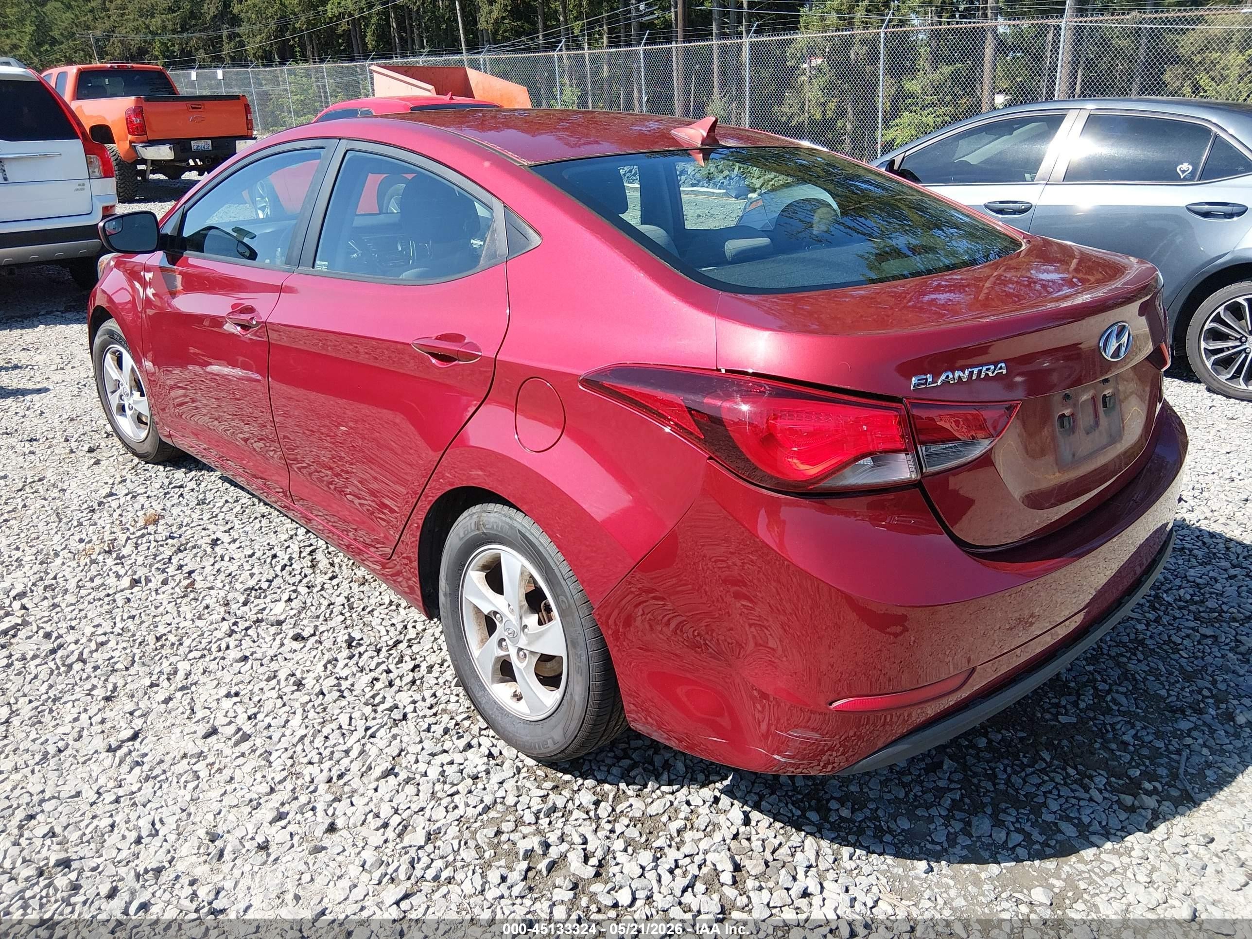 2014 Hyundai Elantra Se Red vin: 5NPDH4AEXEH540297