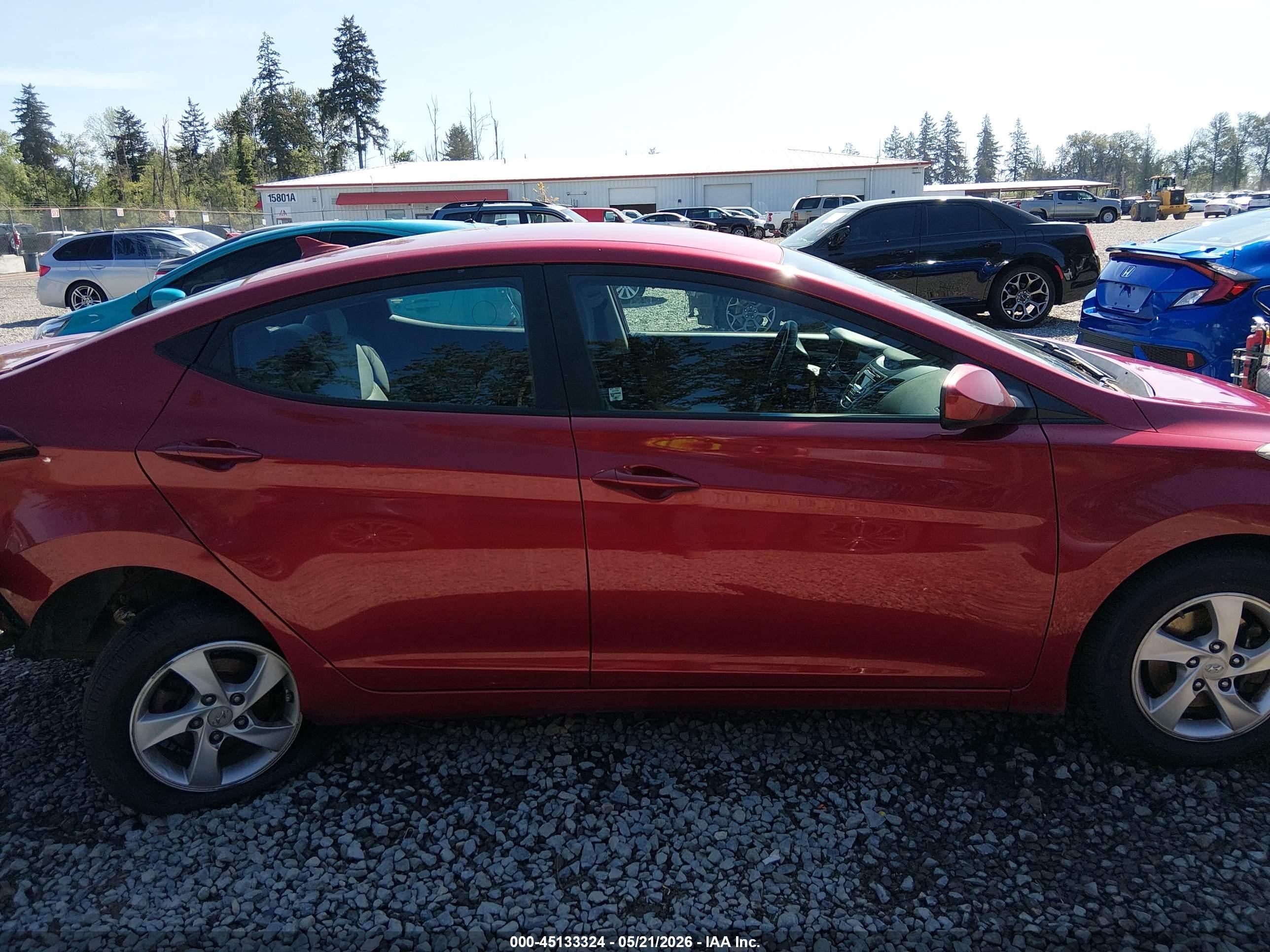2014 Hyundai Elantra Se Red vin: 5NPDH4AEXEH540297
