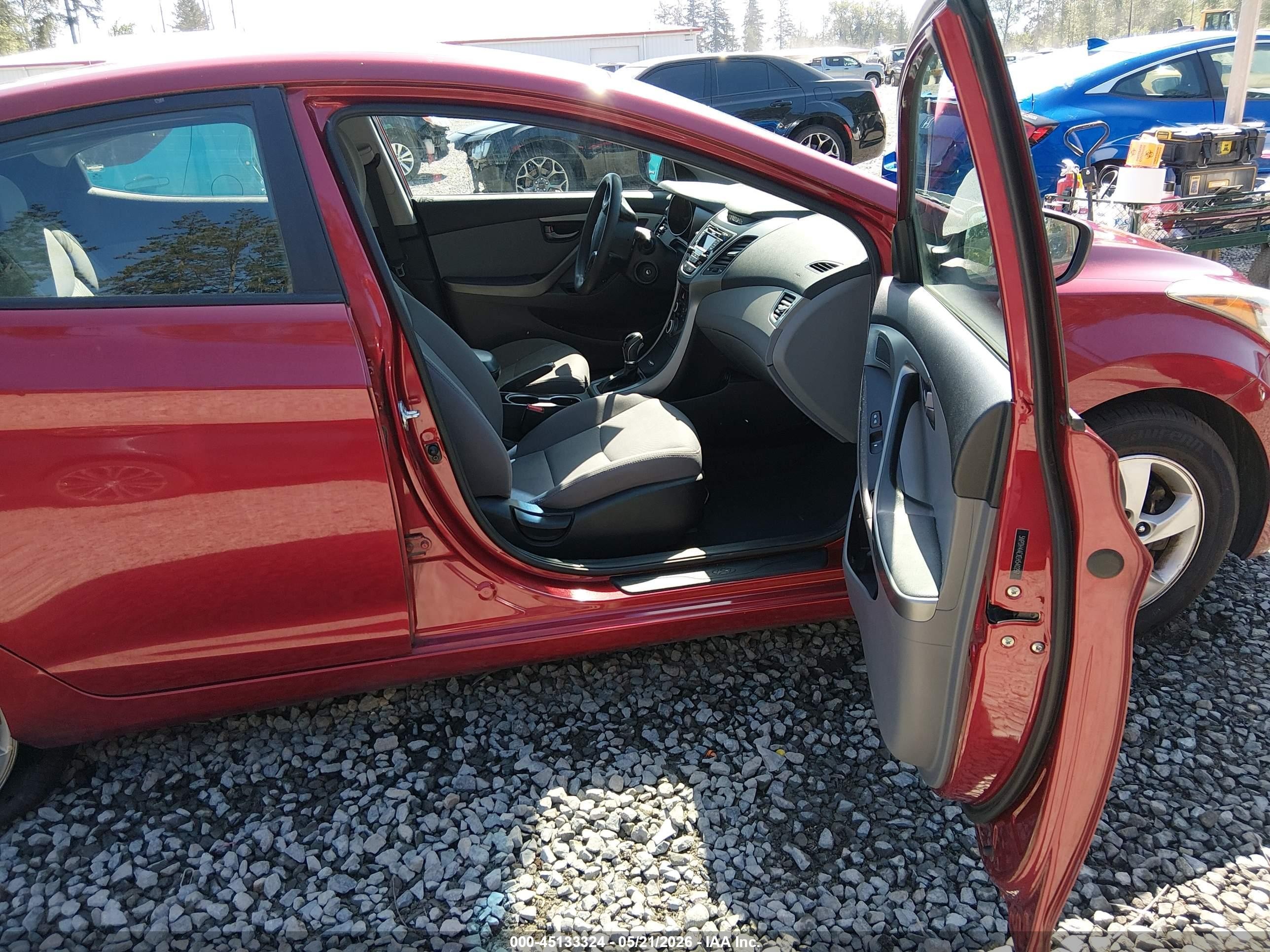 2014 Hyundai Elantra Se Red vin: 5NPDH4AEXEH540297
