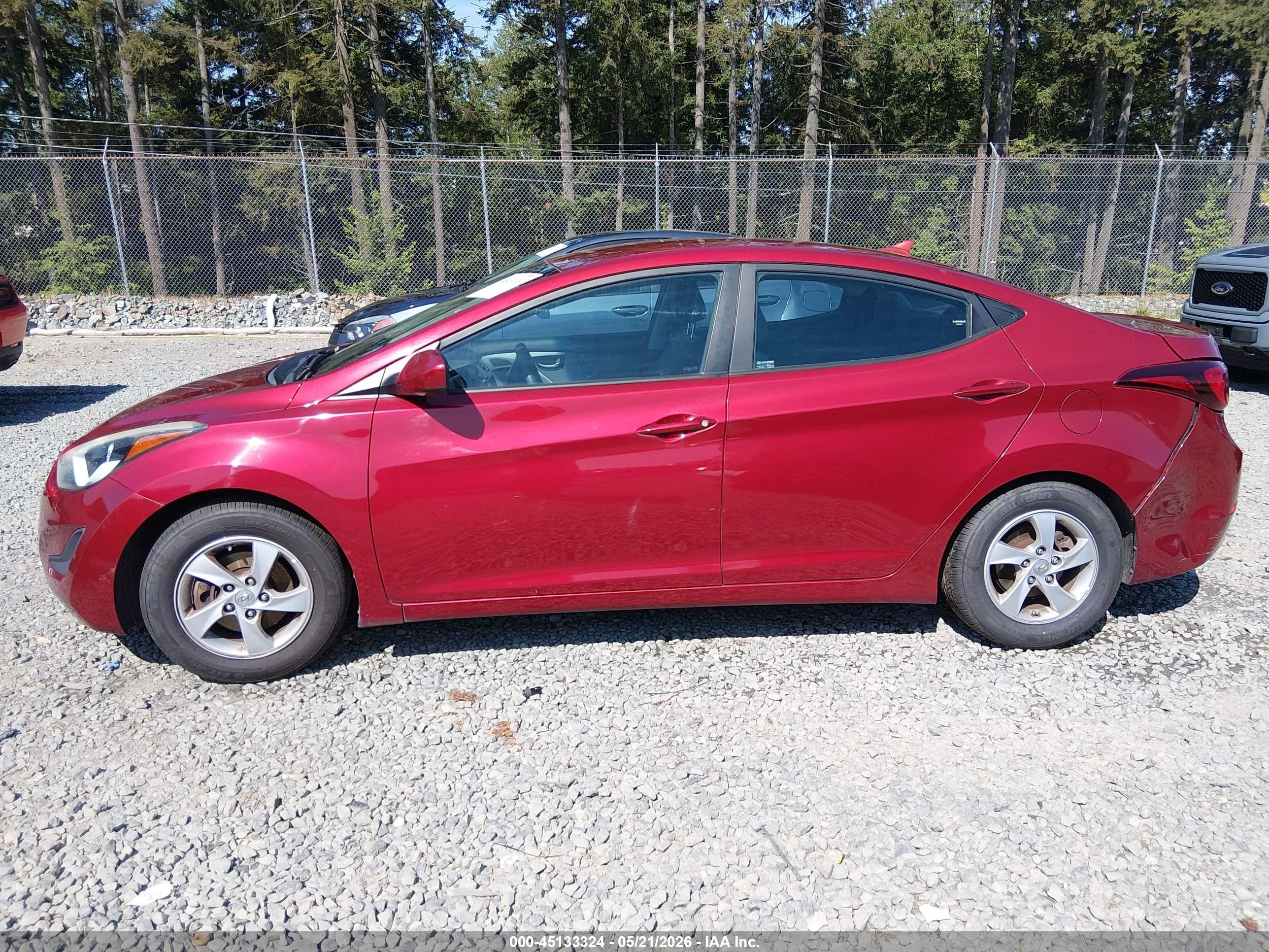 2014 Hyundai Elantra Se Red vin: 5NPDH4AEXEH540297