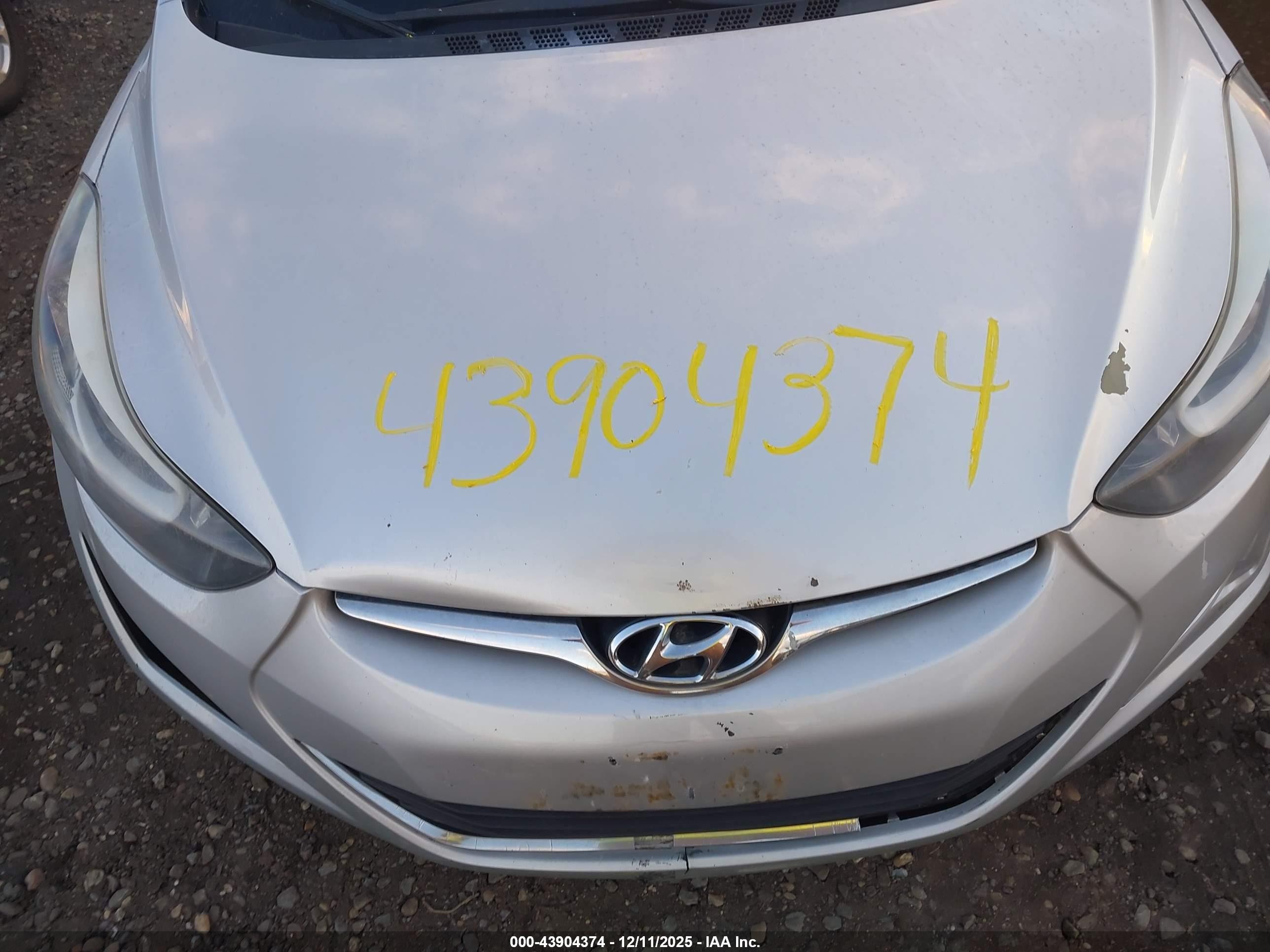 2015 Hyundai Elantra Se Silver vin: 5NPDH4AEXFH549244