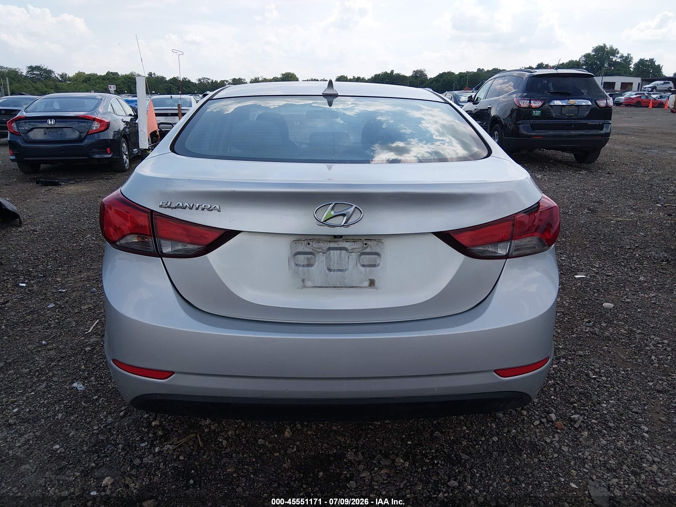 2015 Hyundai Elantra Se Silver vin: 5NPDH4AEXFH549986