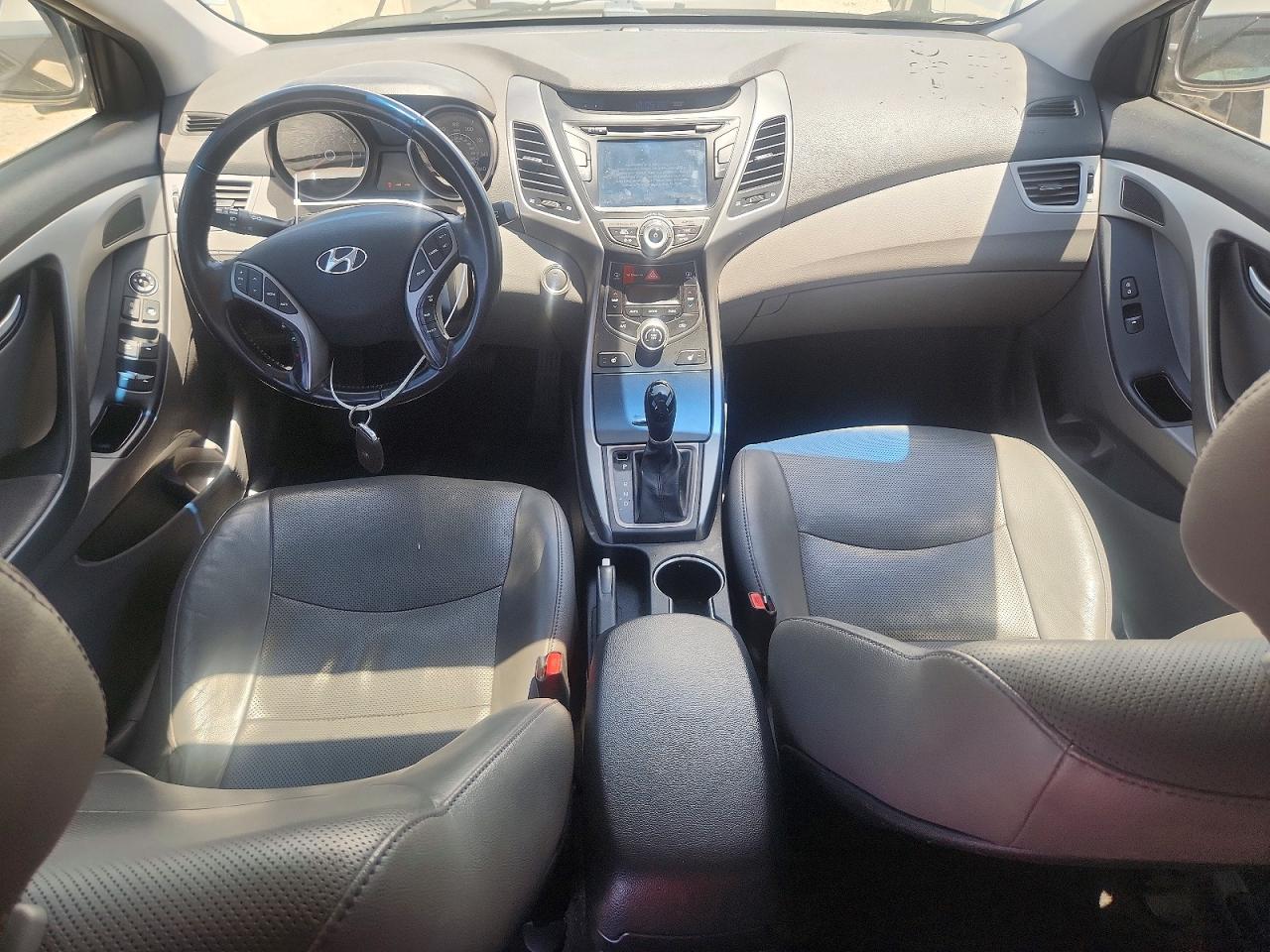 2015 Hyundai Elantra Limited Silver vin: 5NPDH4AEXFH558316