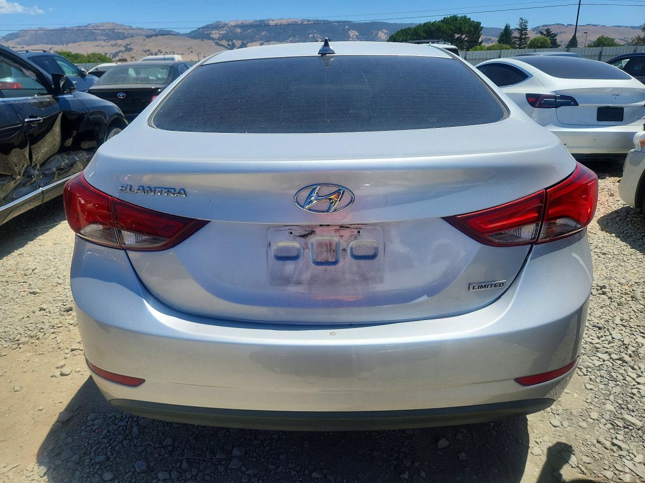 2015 Hyundai Elantra Limited Silver vin: 5NPDH4AEXFH558316