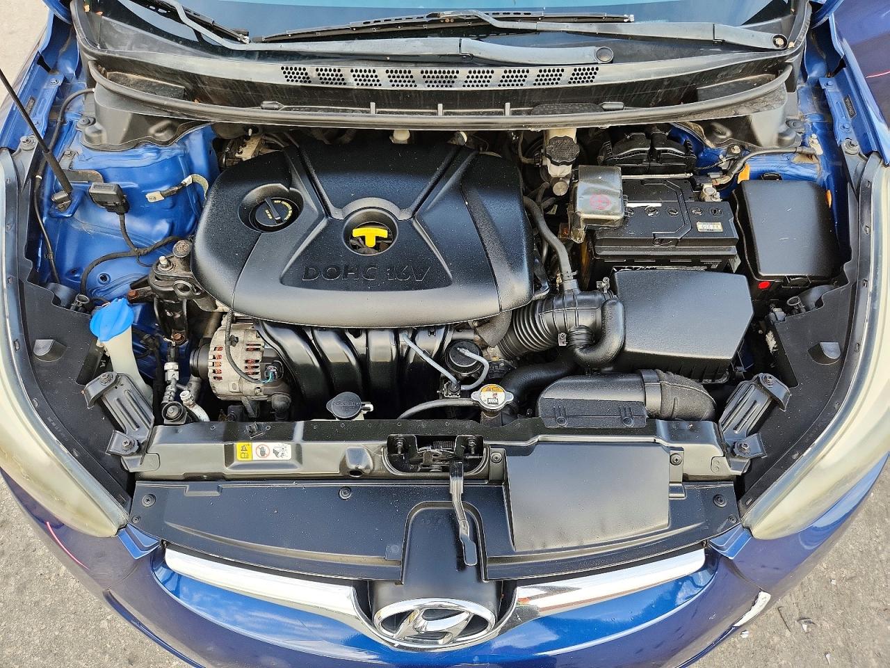2015 Hyundai Elantra Se Blue vin: 5NPDH4AEXFH566223