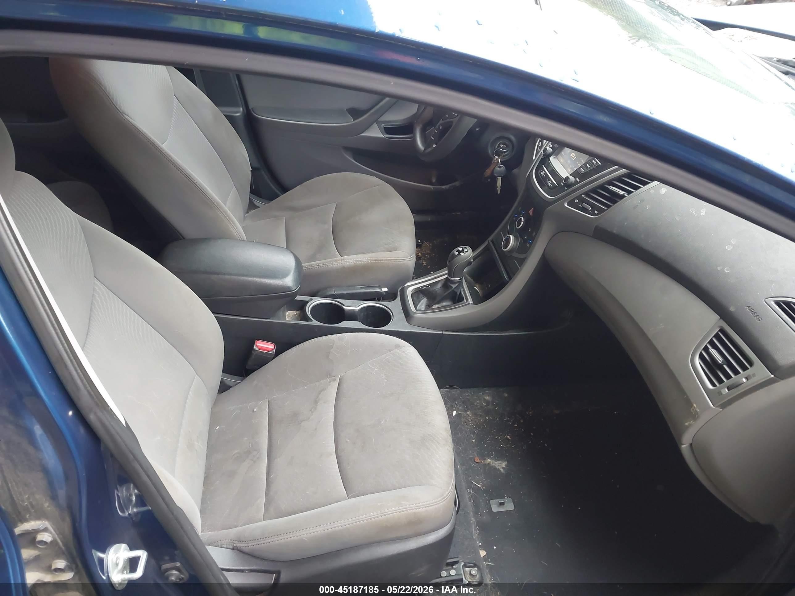 2015 Hyundai Elantra Se Blue vin: 5NPDH4AEXFH570532