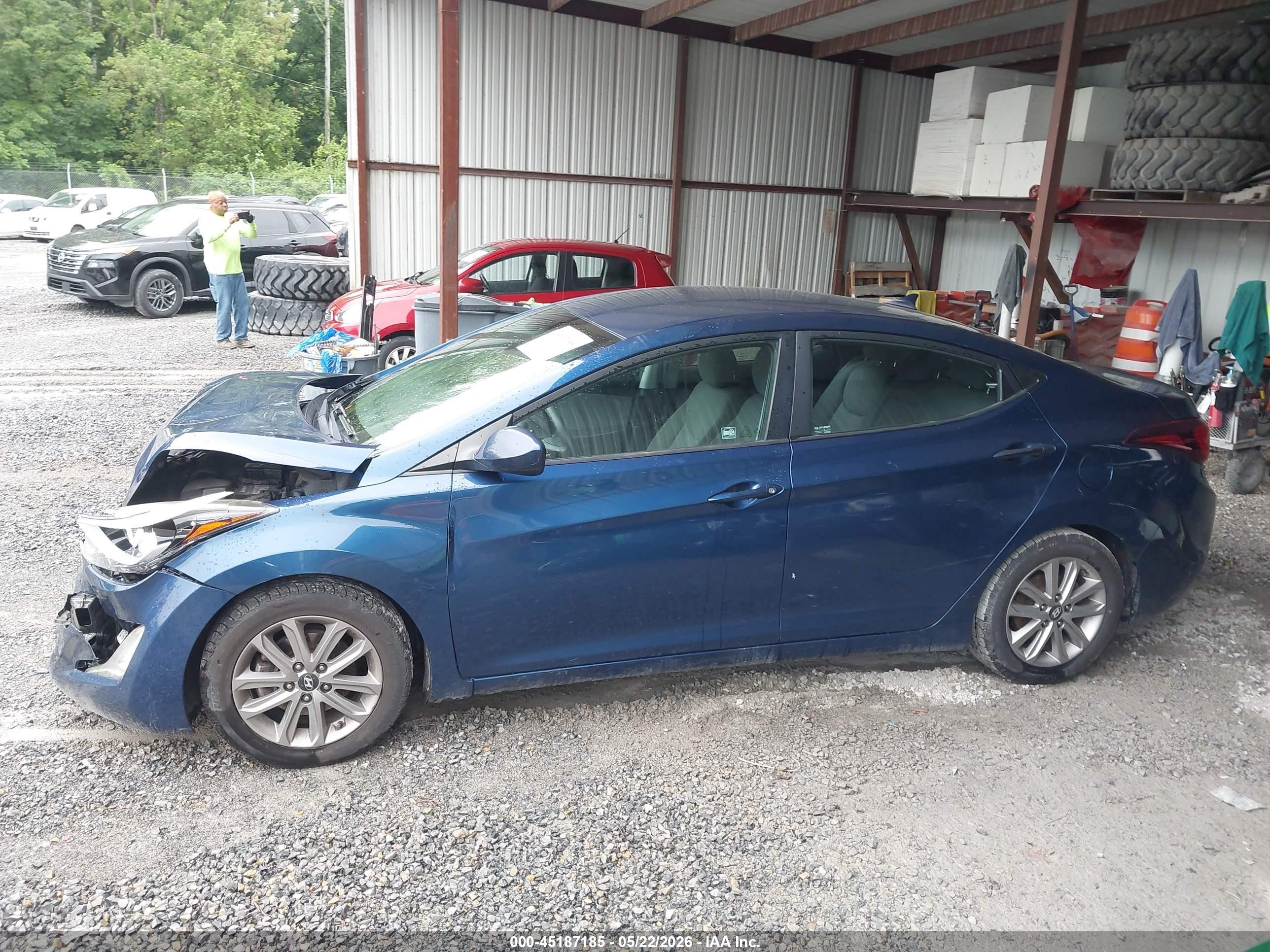 2015 Hyundai Elantra Se Blue vin: 5NPDH4AEXFH570532