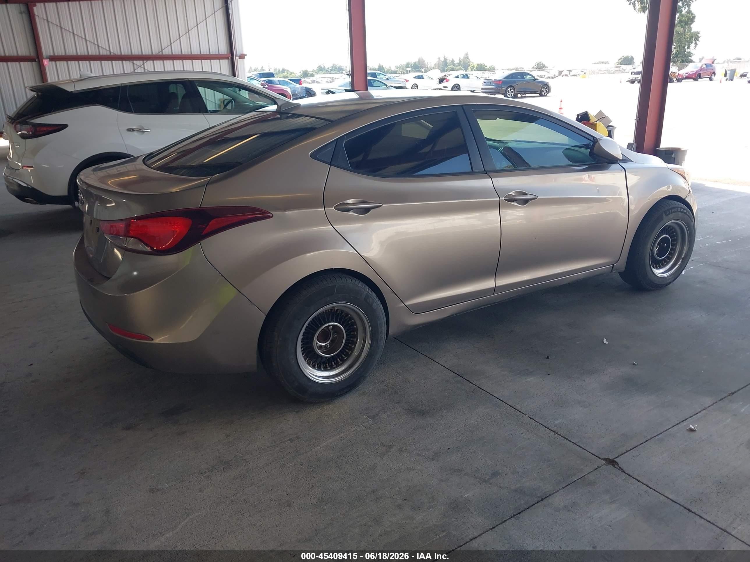 2015 Hyundai Elantra Se Gray vin: 5NPDH4AEXFH574029