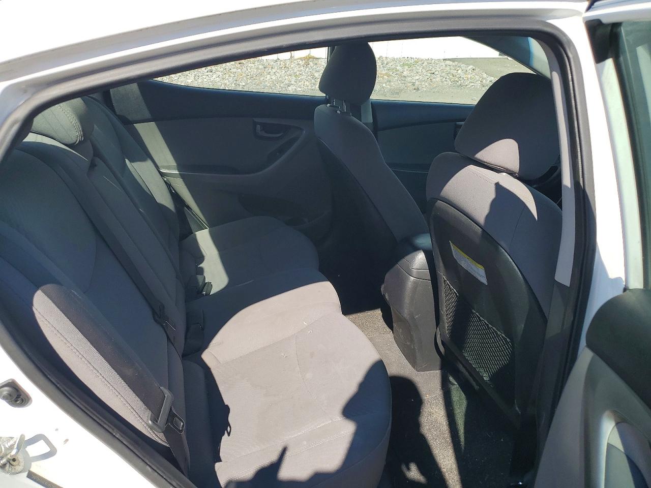 2015 Hyundai Elantra Se White vin: 5NPDH4AEXFH578906
