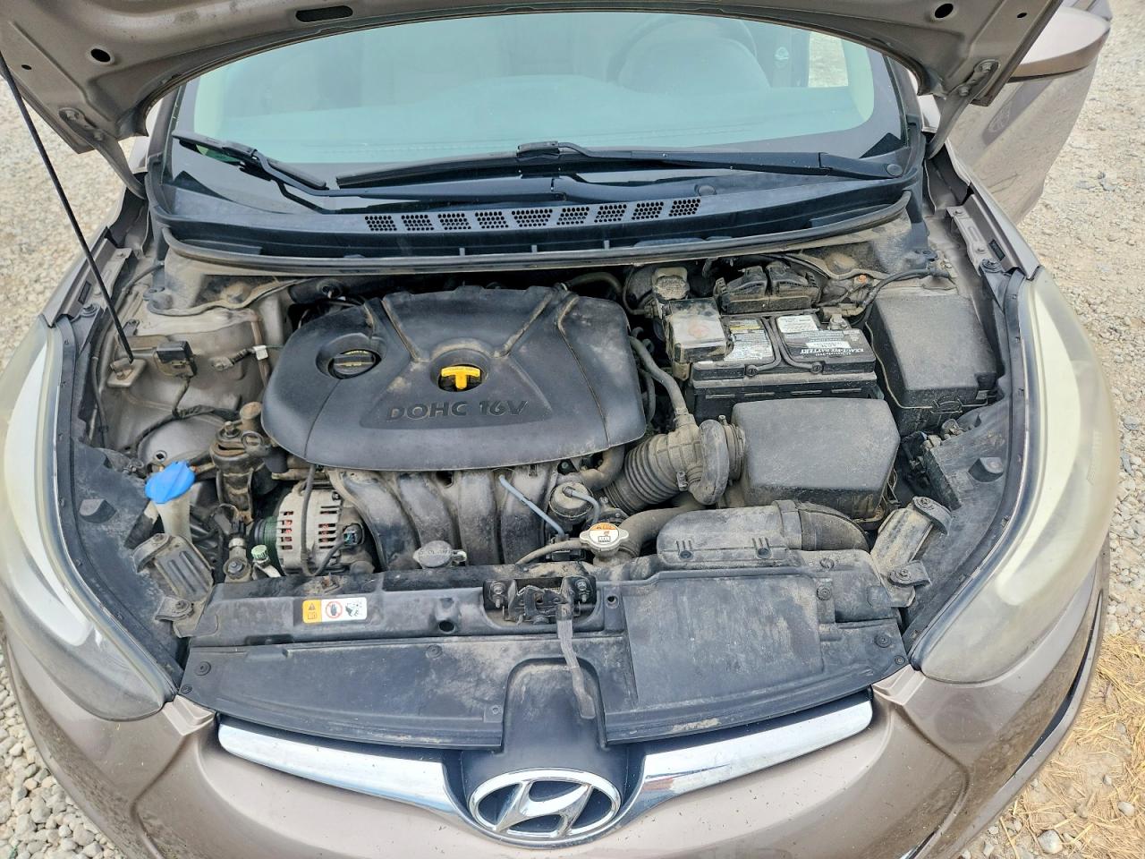 2015 Hyundai Elantra Se Brown vin: 5NPDH4AEXFH583832