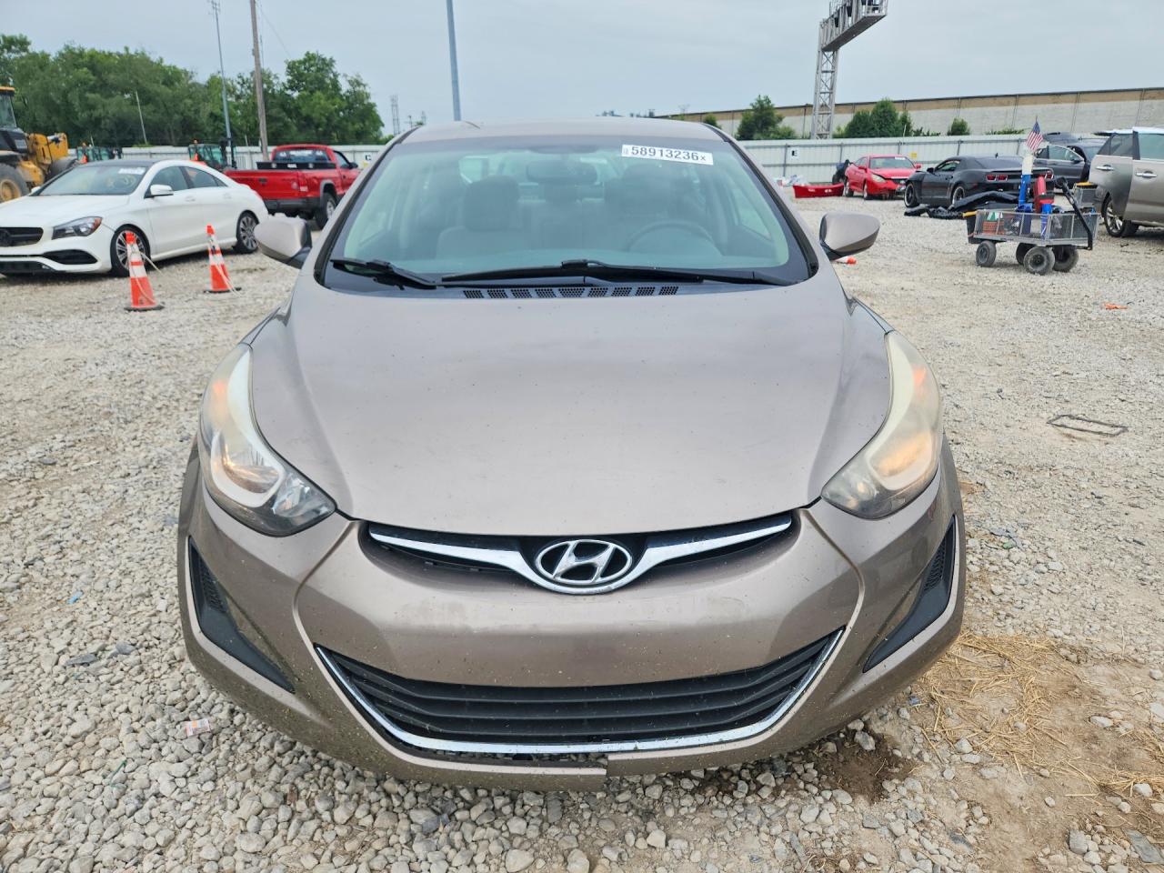 2015 Hyundai Elantra Se Brown vin: 5NPDH4AEXFH583832
