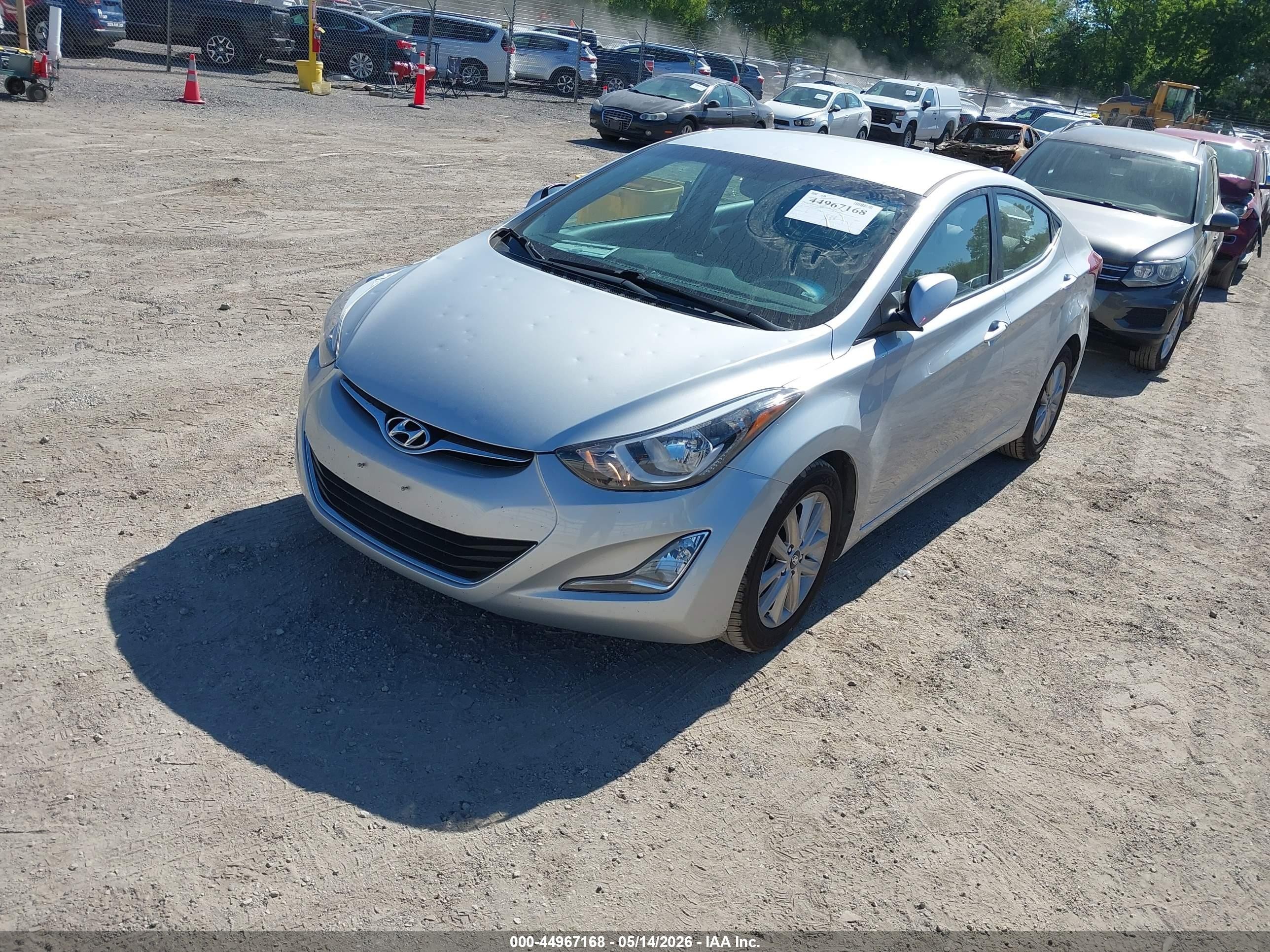 2015 Hyundai Elantra Se Silver vin: 5NPDH4AEXFH593860