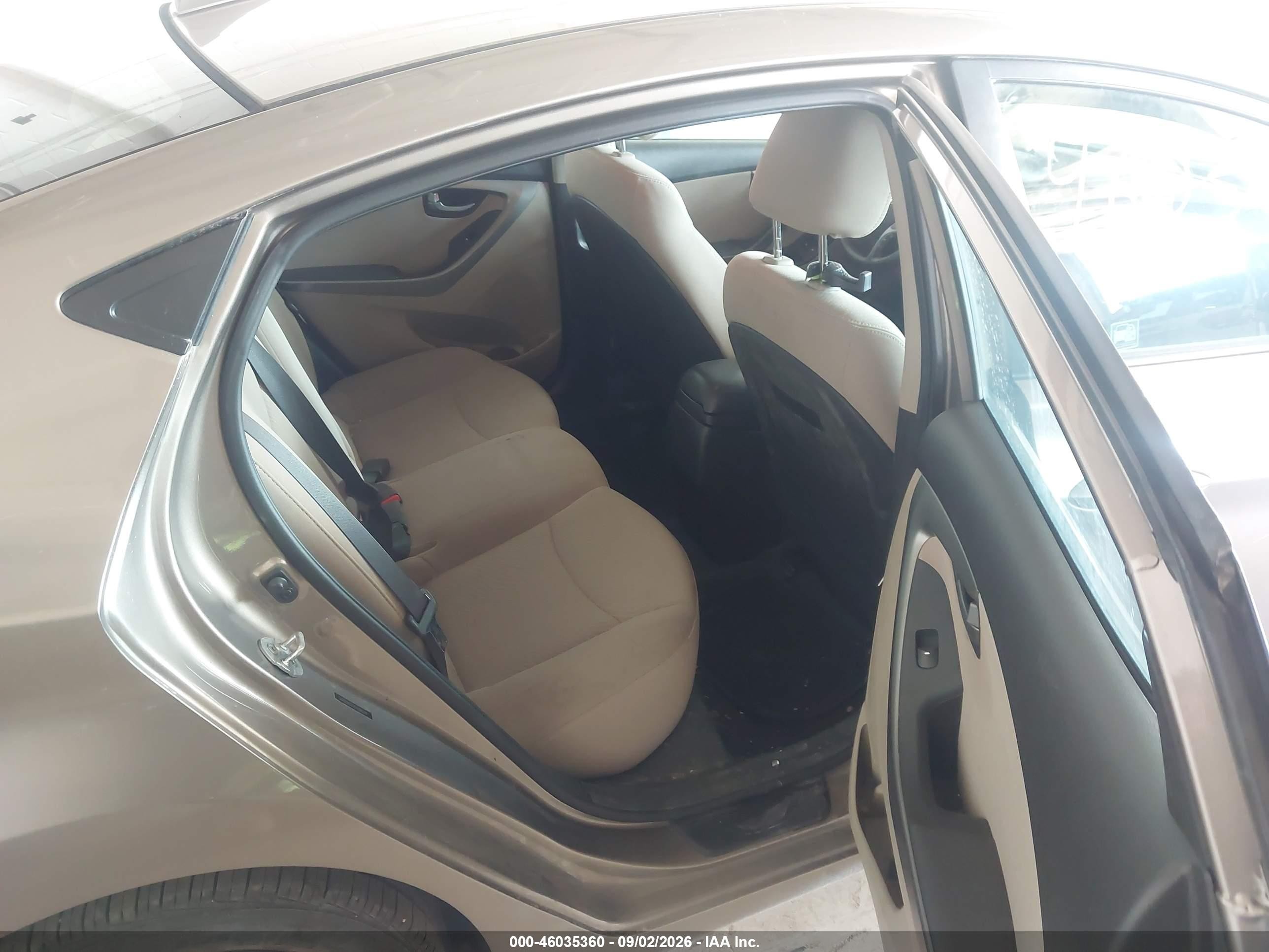 2015 Hyundai Elantra Se Tan vin: 5NPDH4AEXFH594149