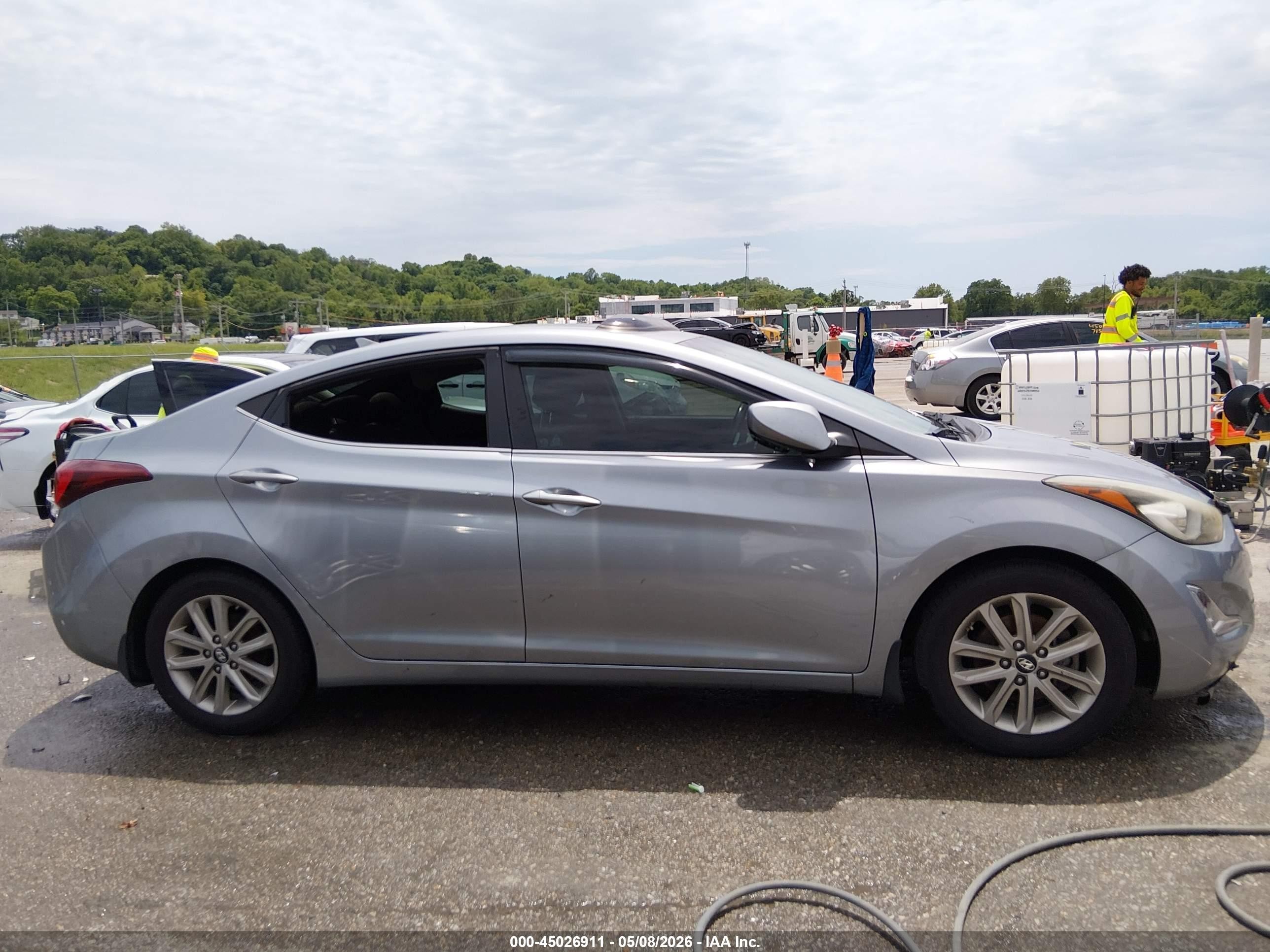 2015 Hyundai Elantra Se Gray vin: 5NPDH4AEXFH597830