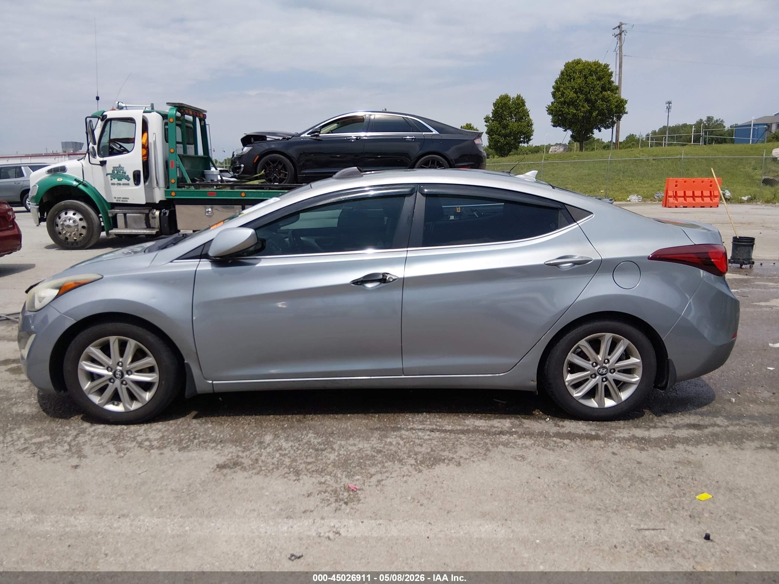 2015 Hyundai Elantra Se Gray vin: 5NPDH4AEXFH597830