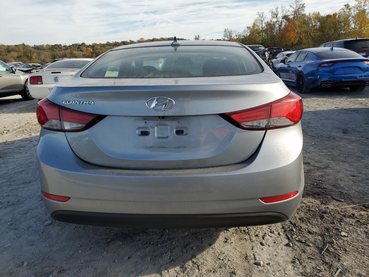 2015 Hyundai Elantra Se Silver vin: 5NPDH4AEXFH598850