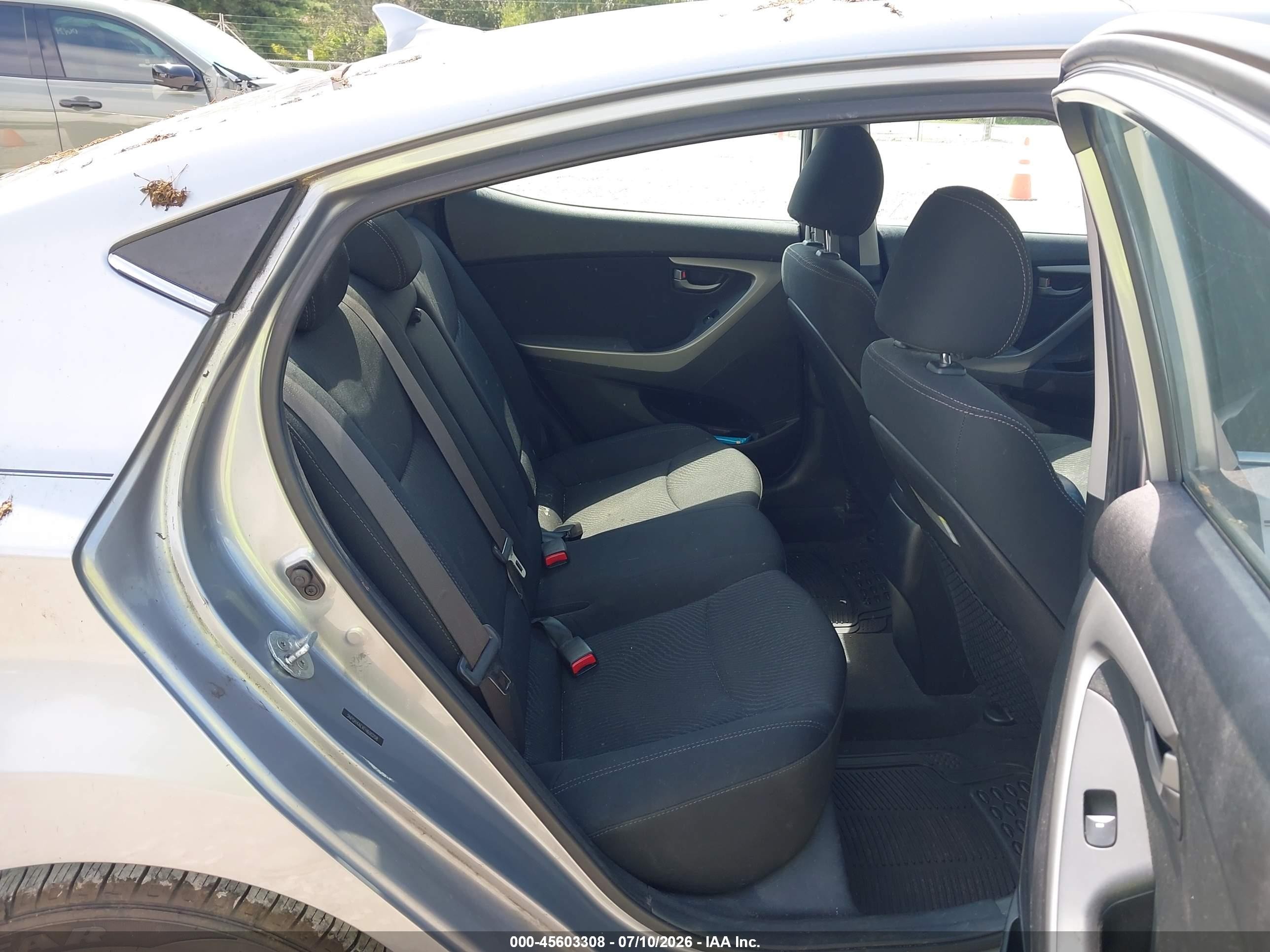 2015 Hyundai Elantra Se Silver vin: 5NPDH4AEXFH600208
