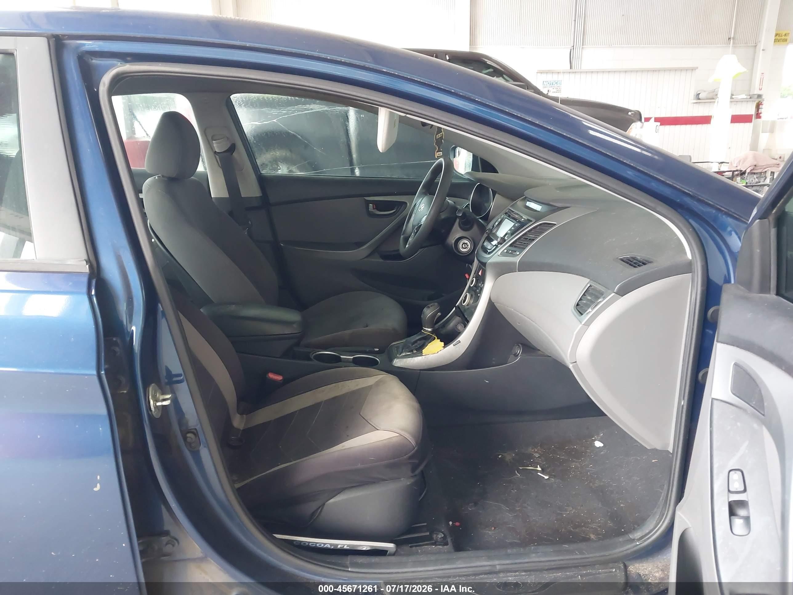 2015 Hyundai Elantra Se Blue vin: 5NPDH4AEXFH606896