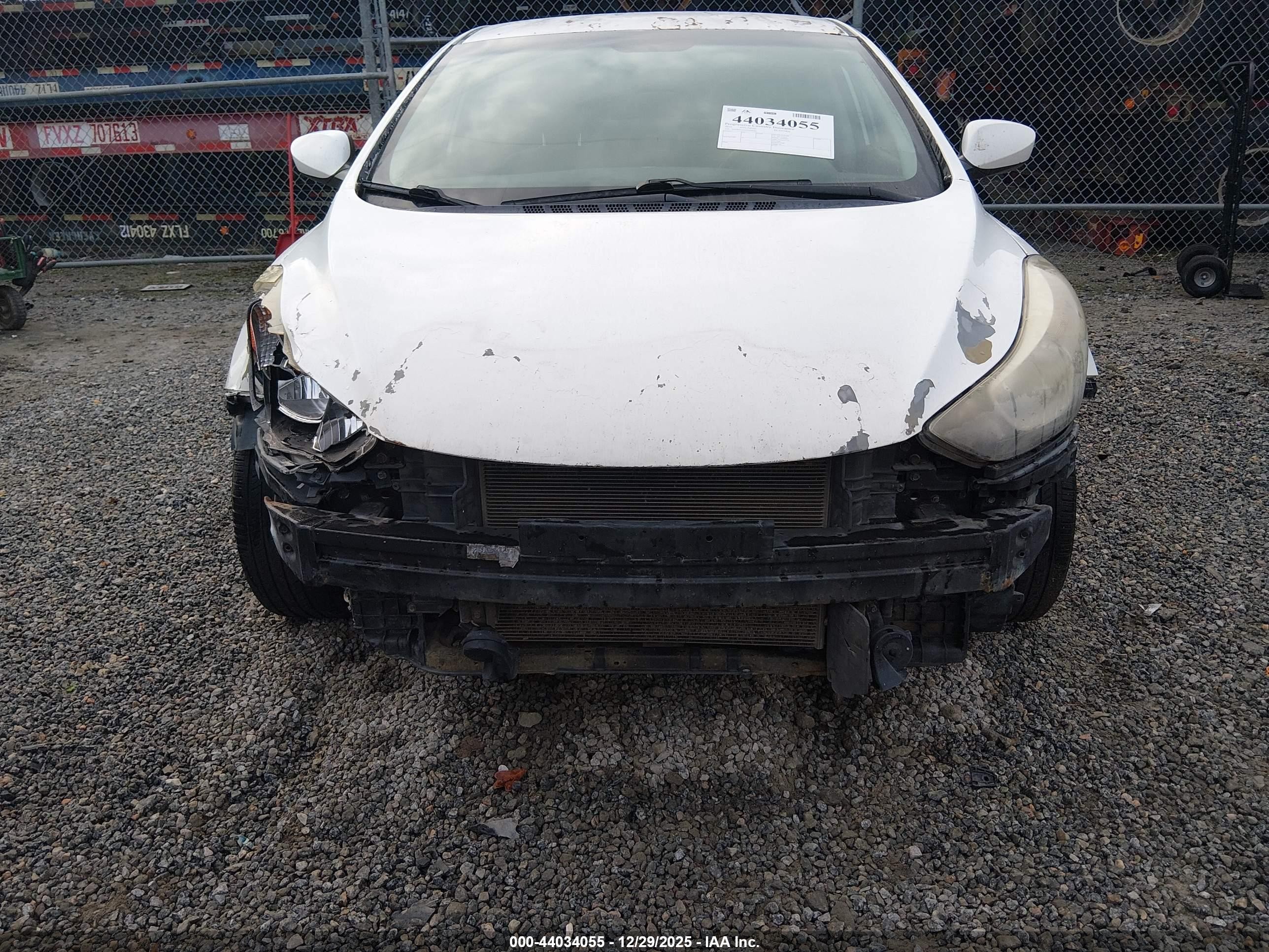 2015 Hyundai Elantra Se Белый vin: 5NPDH4AEXFH608406