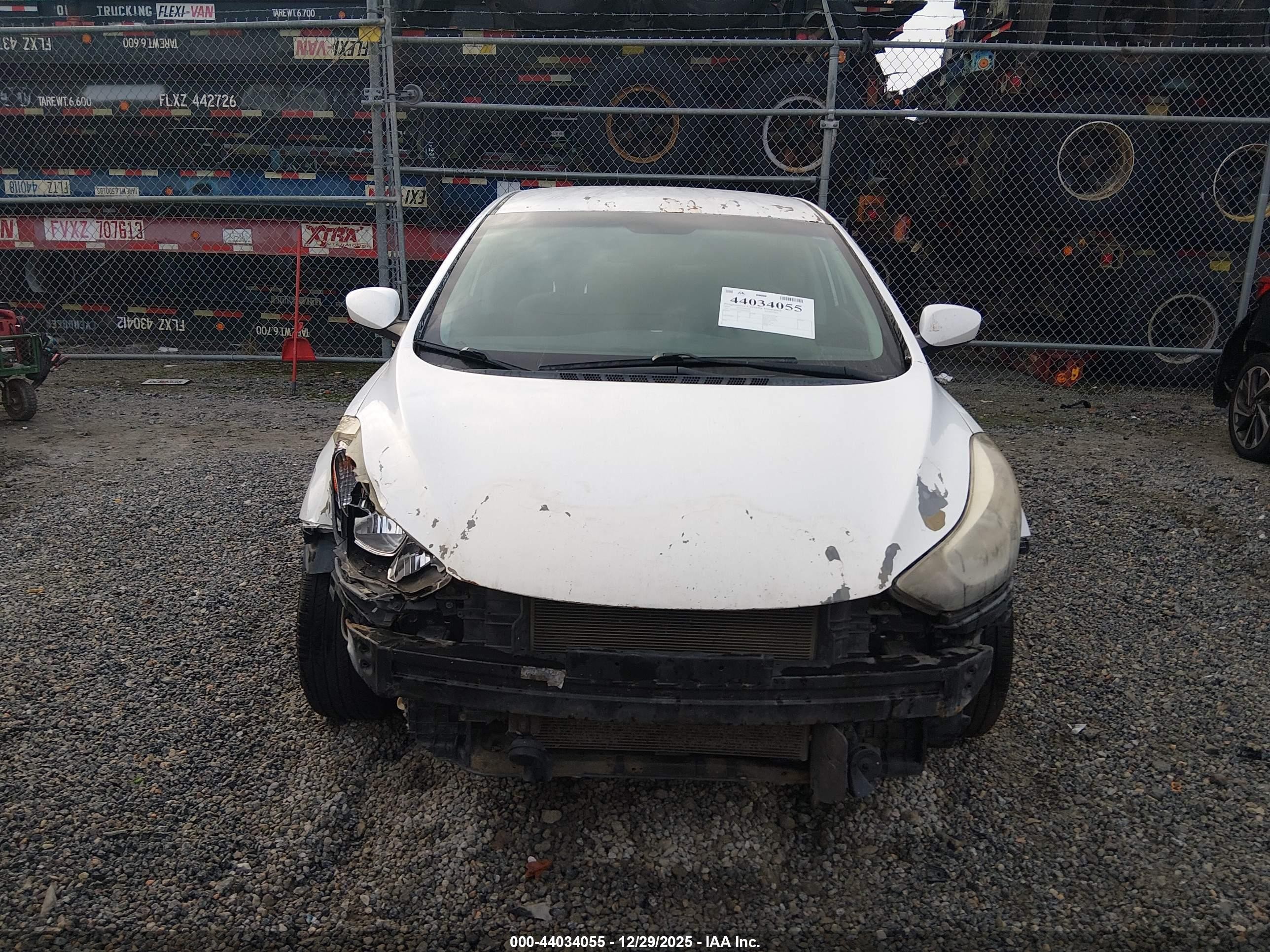 2015 Hyundai Elantra Se Белый vin: 5NPDH4AEXFH608406