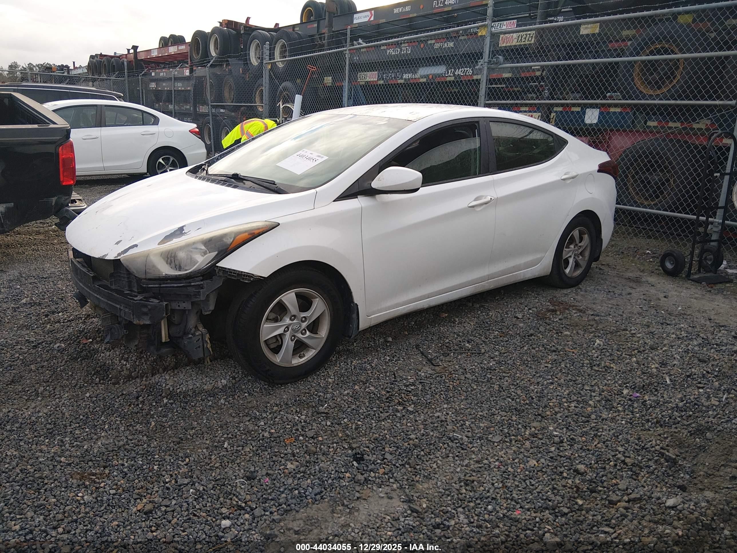 2015 Hyundai Elantra Se Белый vin: 5NPDH4AEXFH608406
