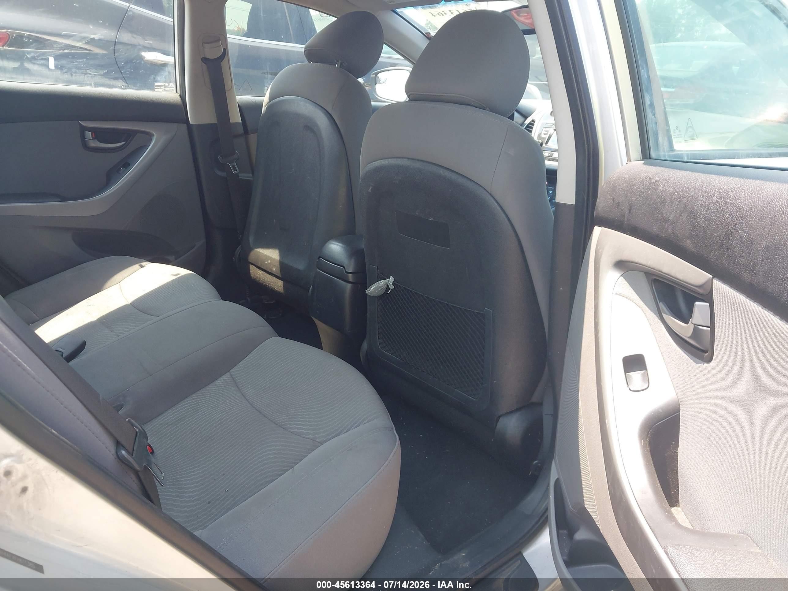 2015 Hyundai Elantra Se Silver vin: 5NPDH4AEXFH611385