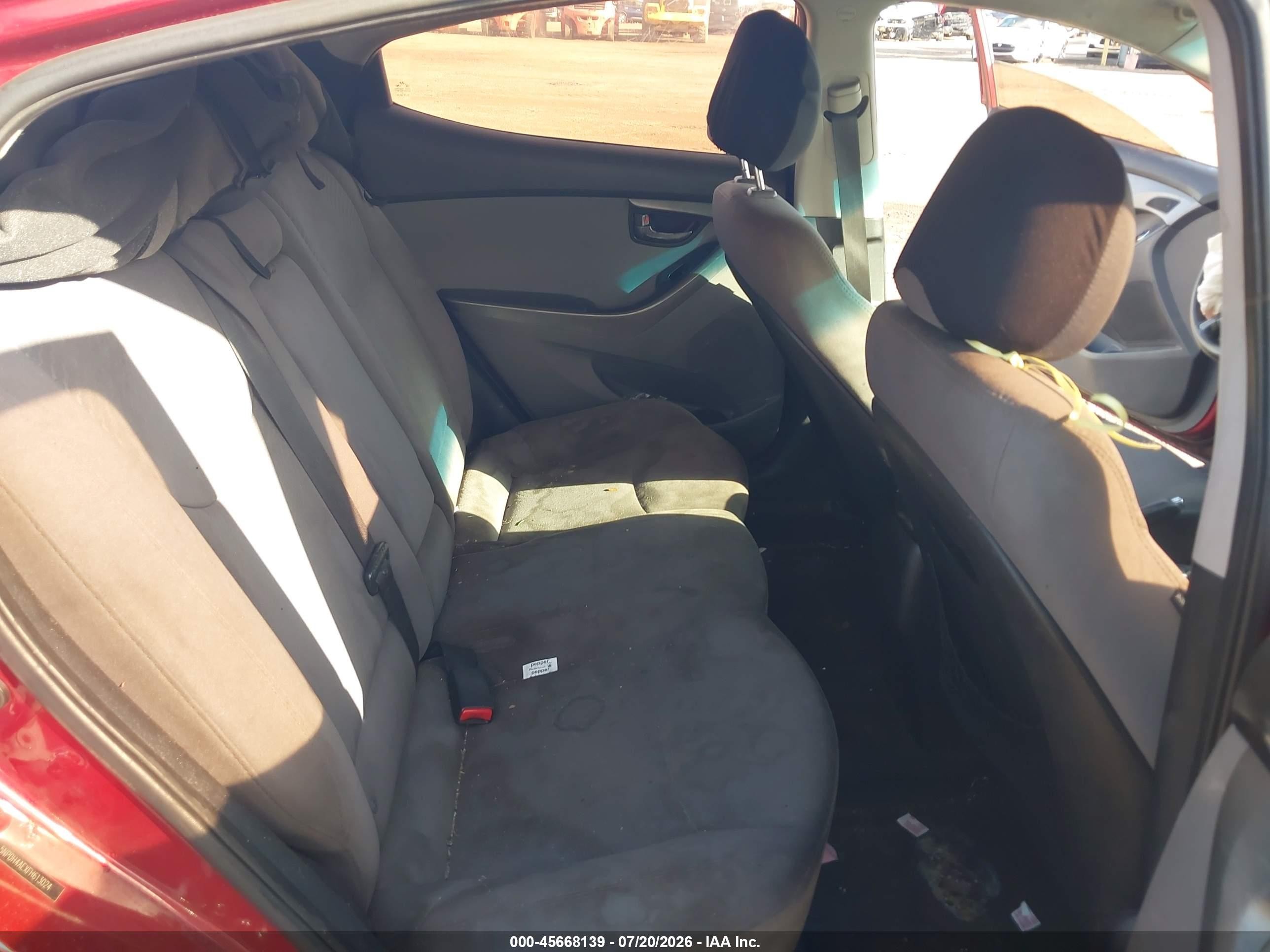 2015 Hyundai Elantra Se Красный vin: 5NPDH4AEXFH613024