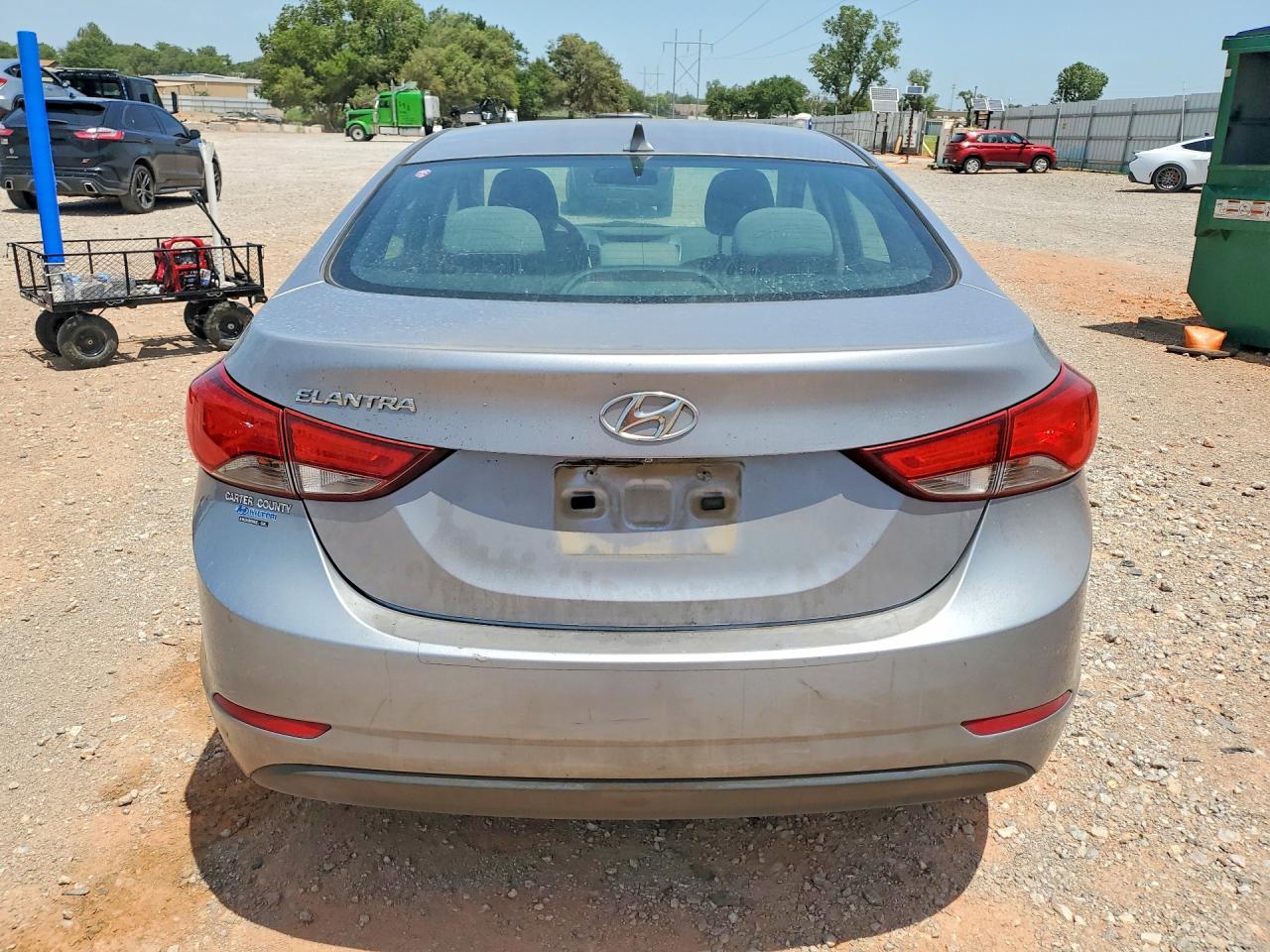 2015 Hyundai Elantra Silver vin: 5NPDH4AEXFH617669