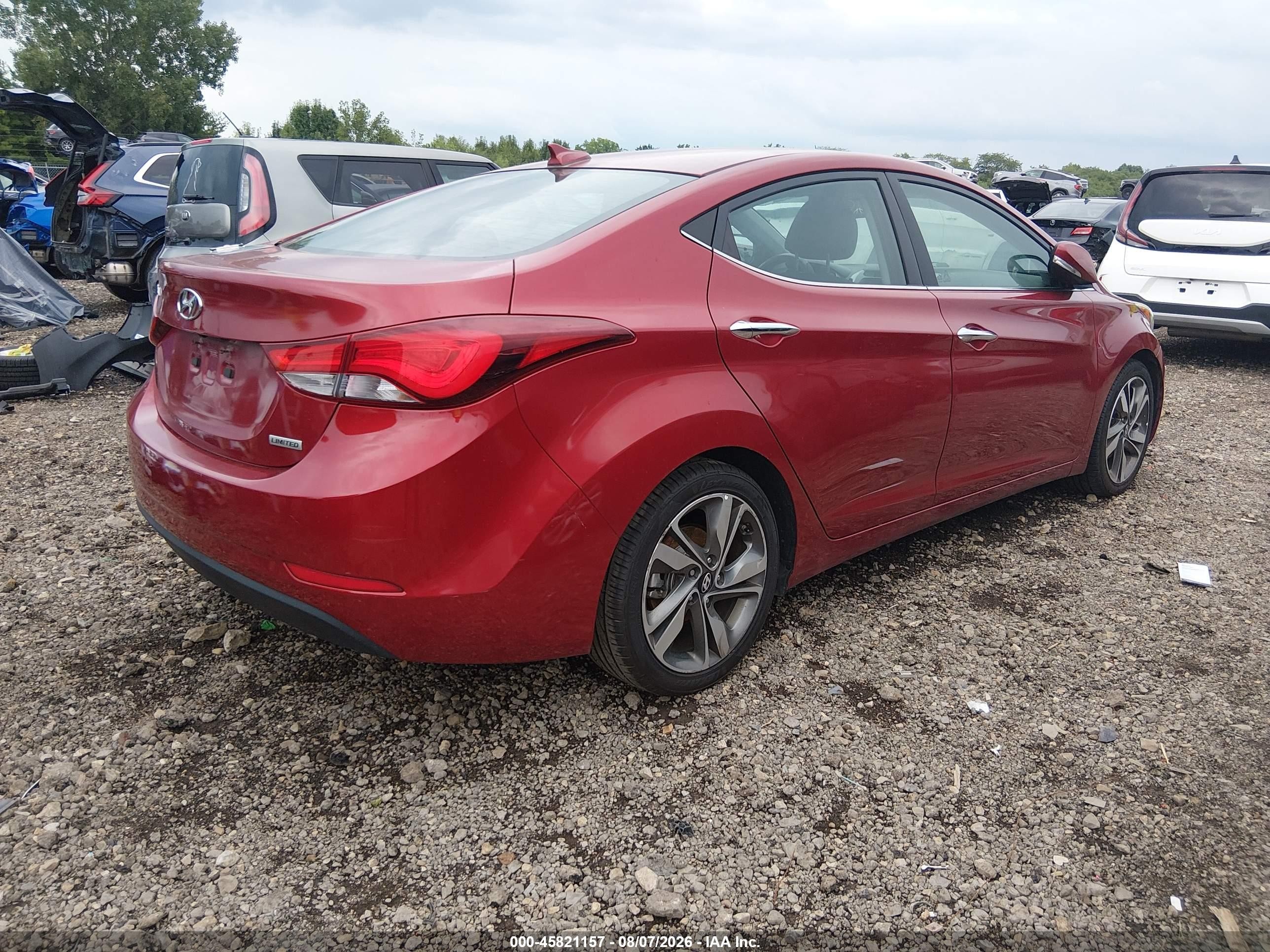 2015 Hyundai Elantra Limited Red vin: 5NPDH4AEXFH628011