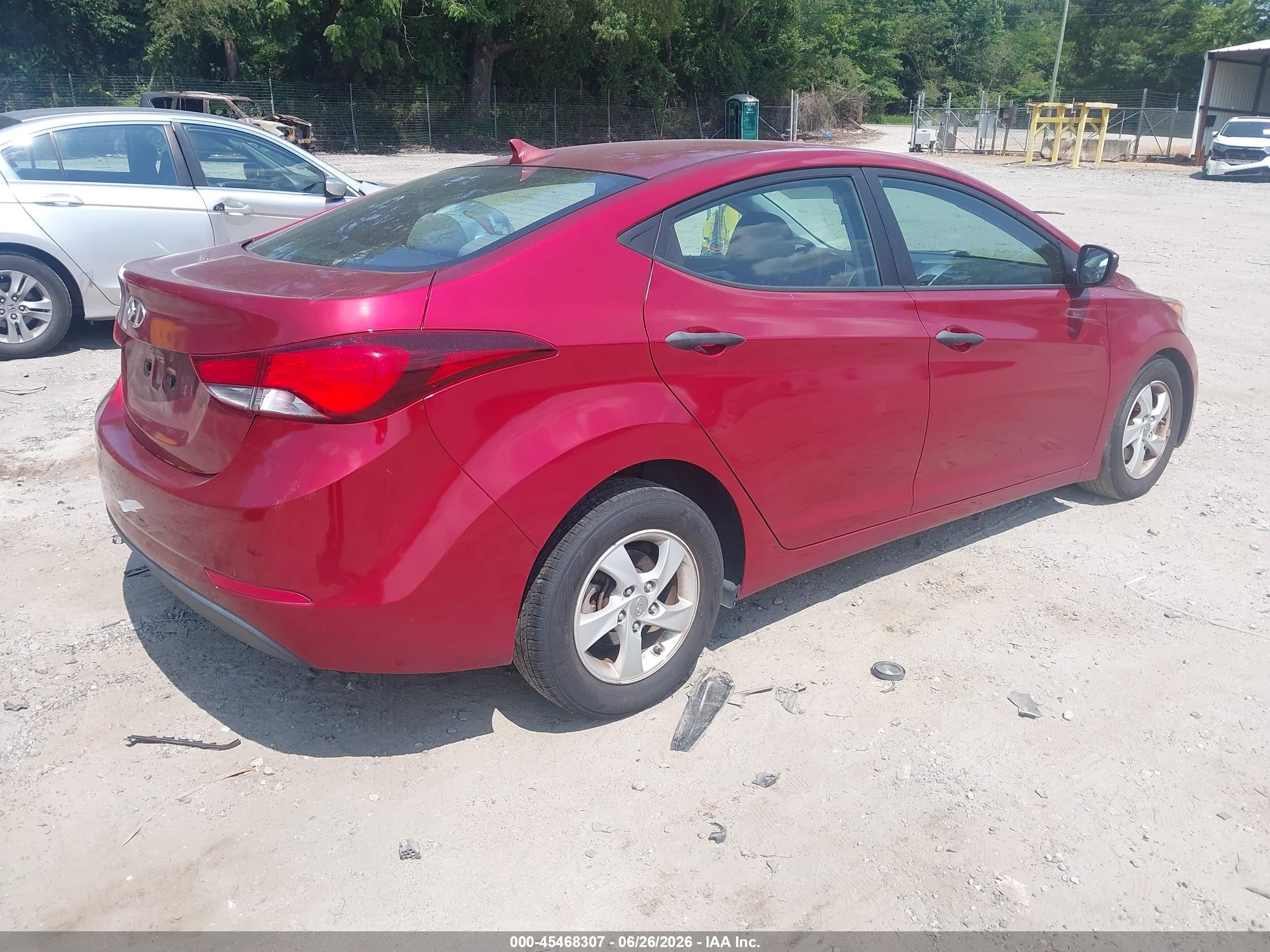 2015 Hyundai Elantra Se Red vin: 5NPDH4AEXFH633340