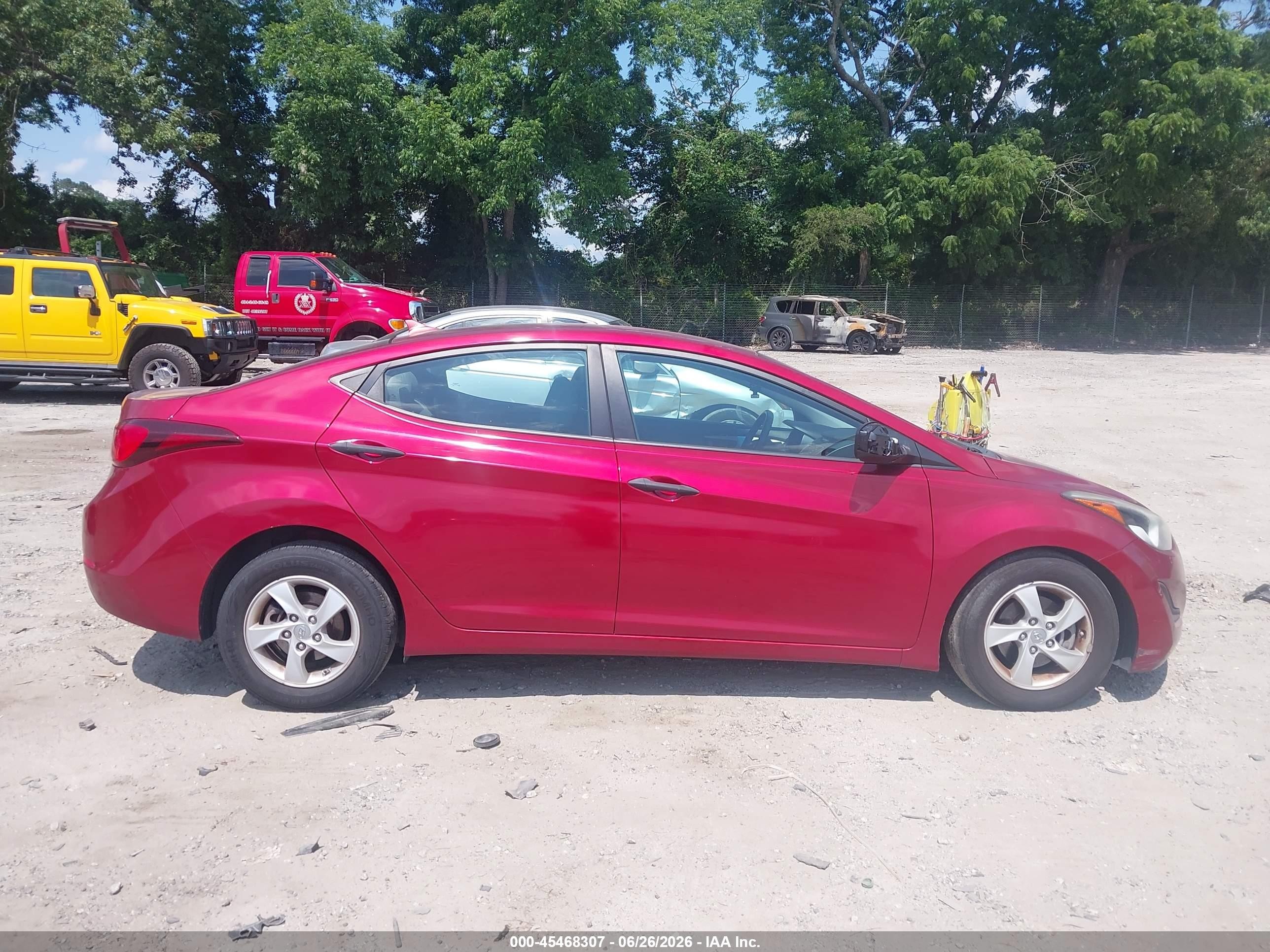 2015 Hyundai Elantra Se Red vin: 5NPDH4AEXFH633340