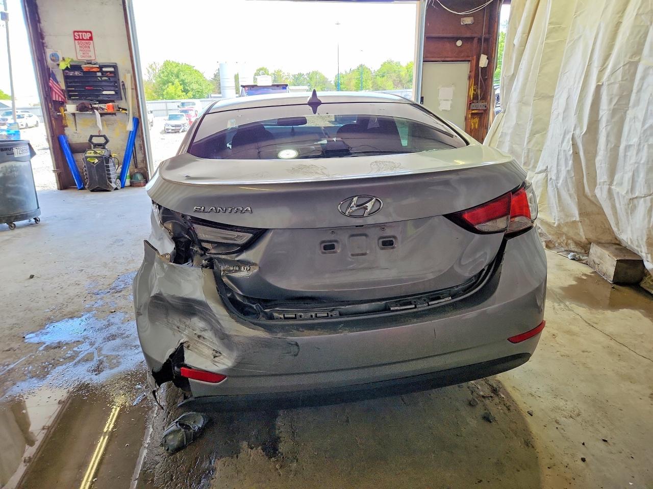 2015 Hyundai Elantra Se Silver vin: 5NPDH4AEXFH634195