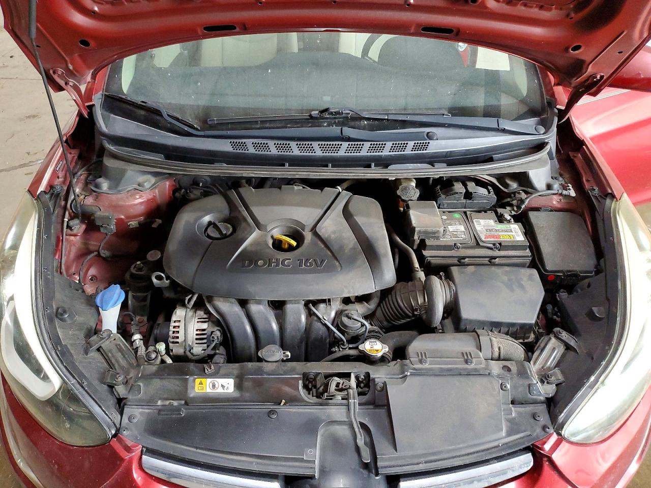2015 Hyundai Elantra Se Red vin: 5NPDH4AEXFH637839