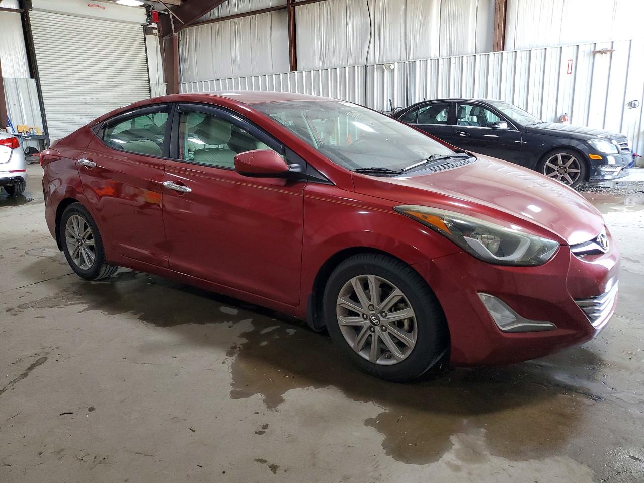 2015 Hyundai Elantra Se Red vin: 5NPDH4AEXFH637839